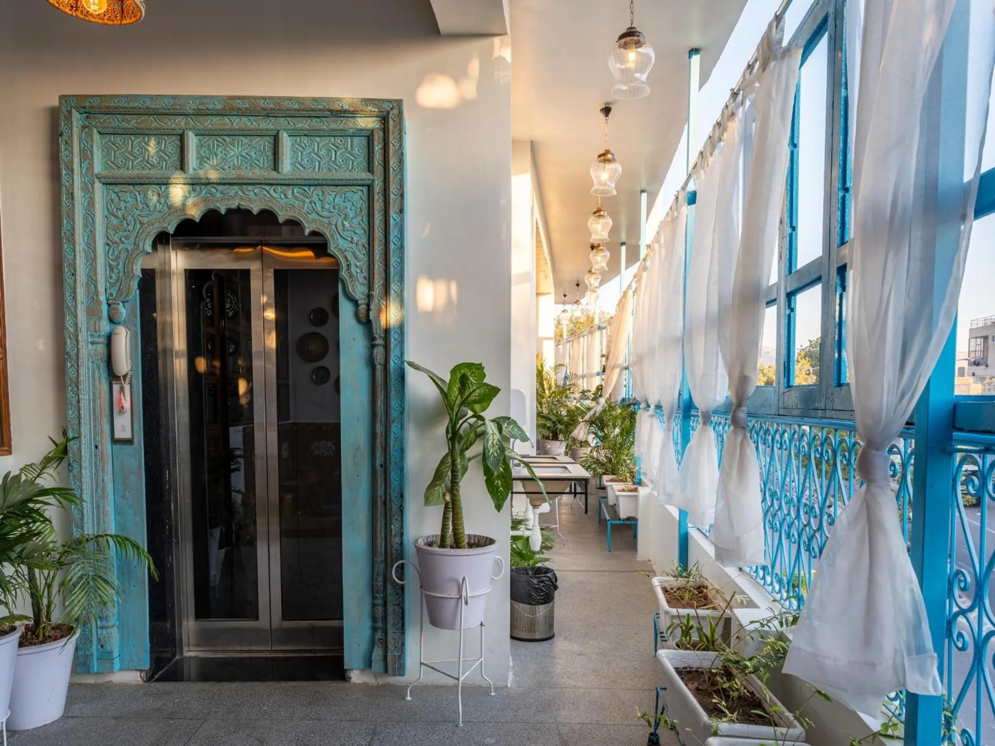 elevator in Moustache Jodhpur