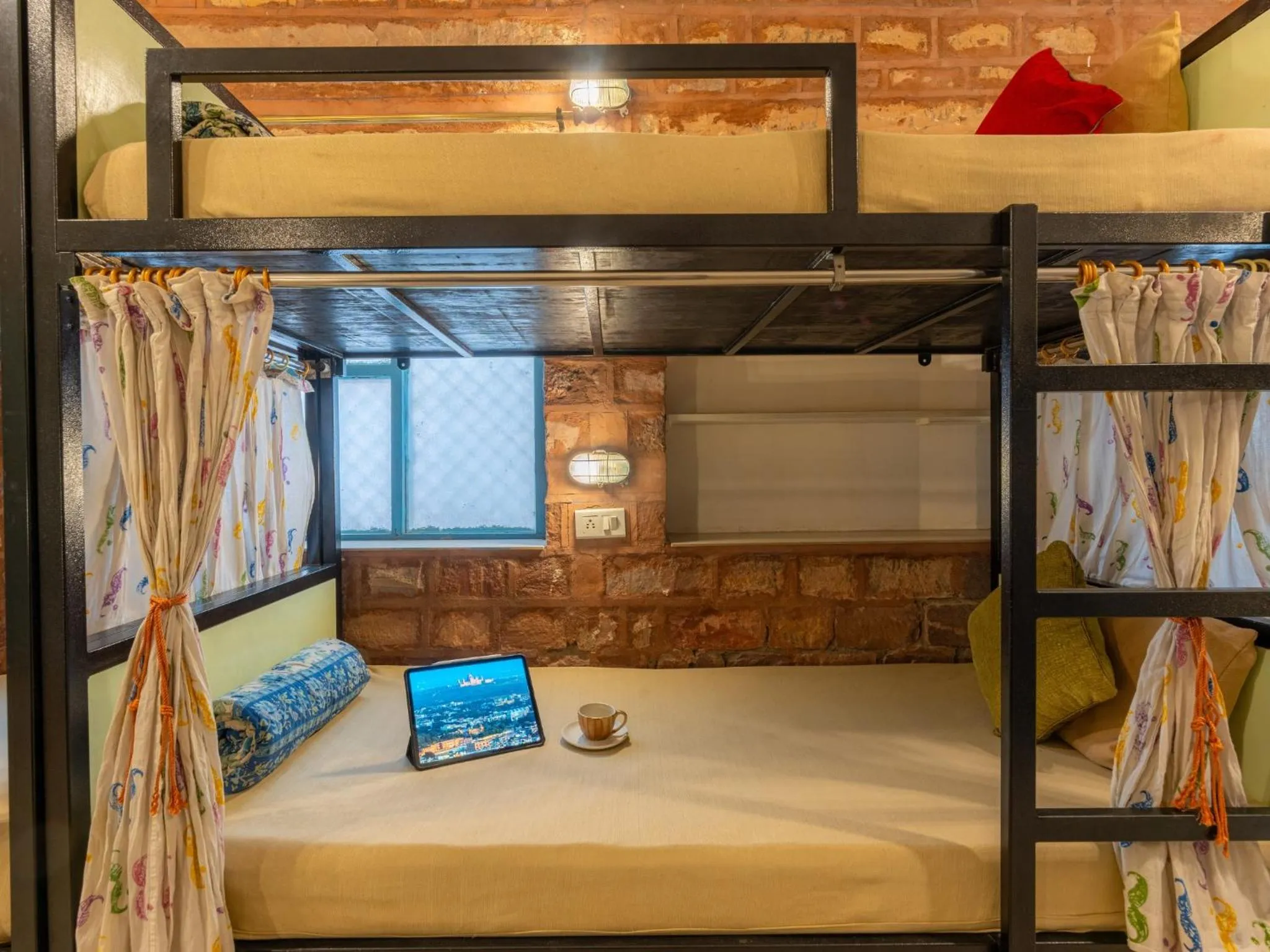 bunk bed, Bed in Moustache Jodhpur