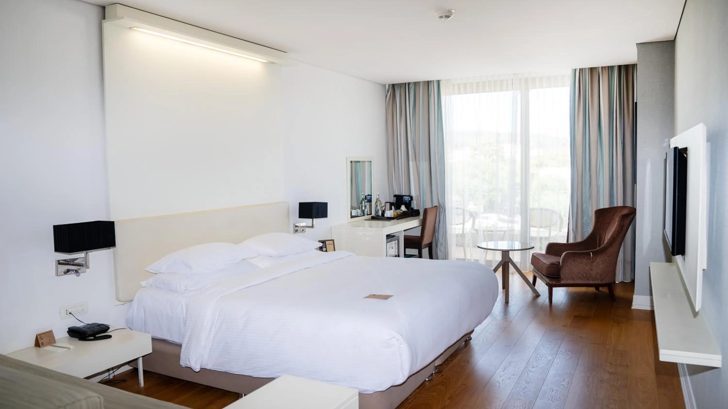 Bed in Rixos Premium Dubrovnik