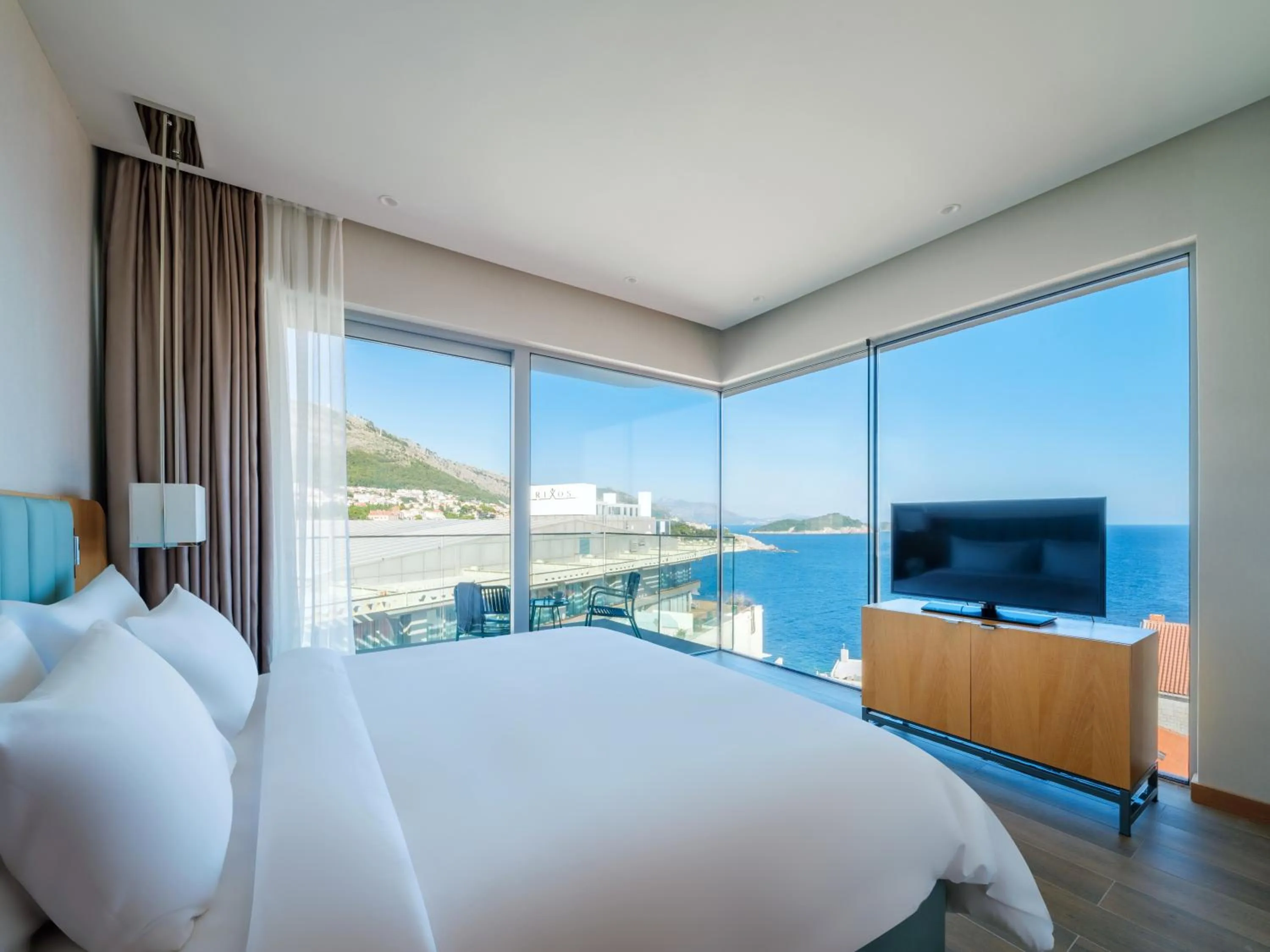 Bedroom, Bed in Rixos Premium Dubrovnik