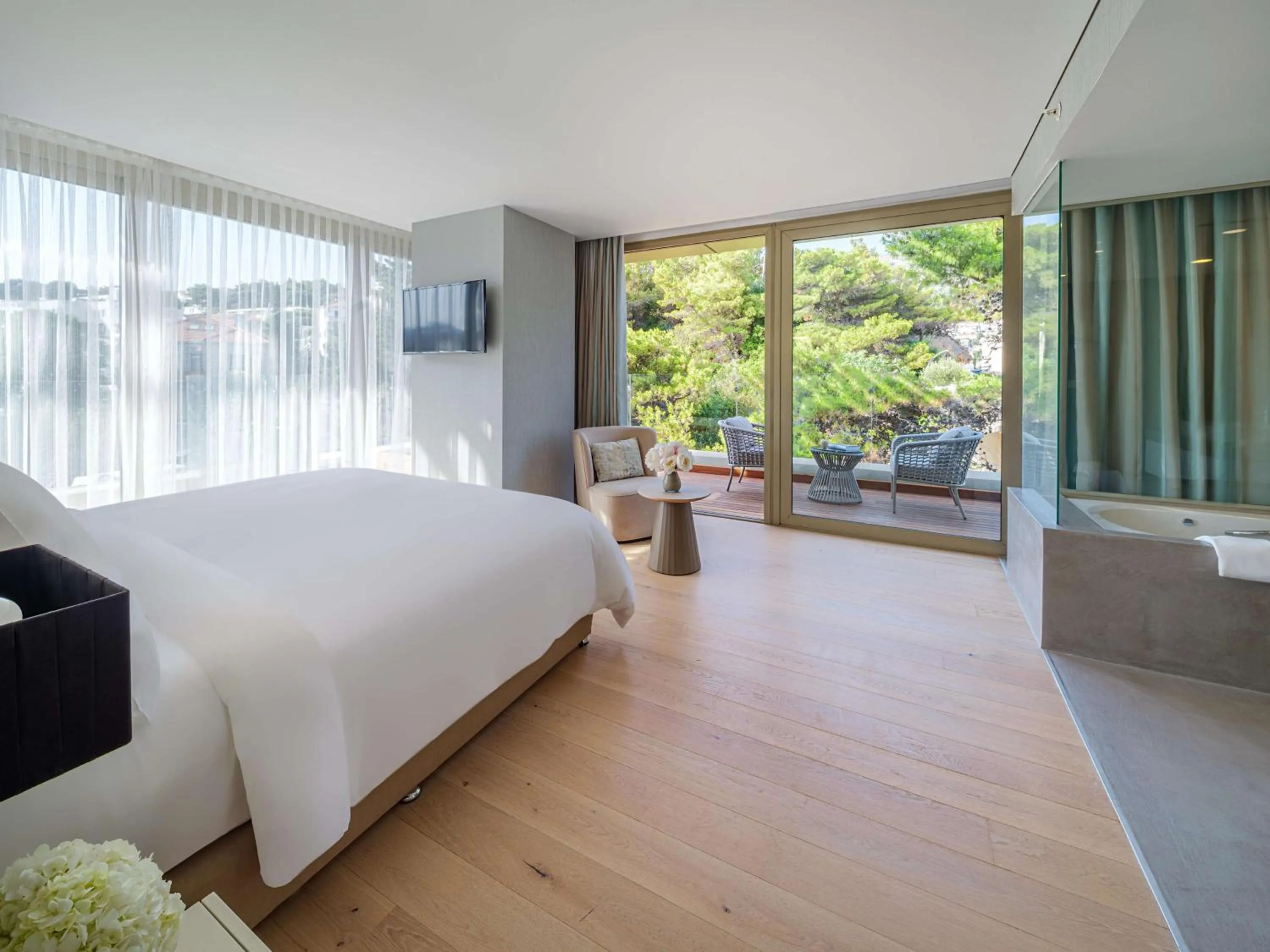 Bedroom, Bed in Rixos Premium Dubrovnik