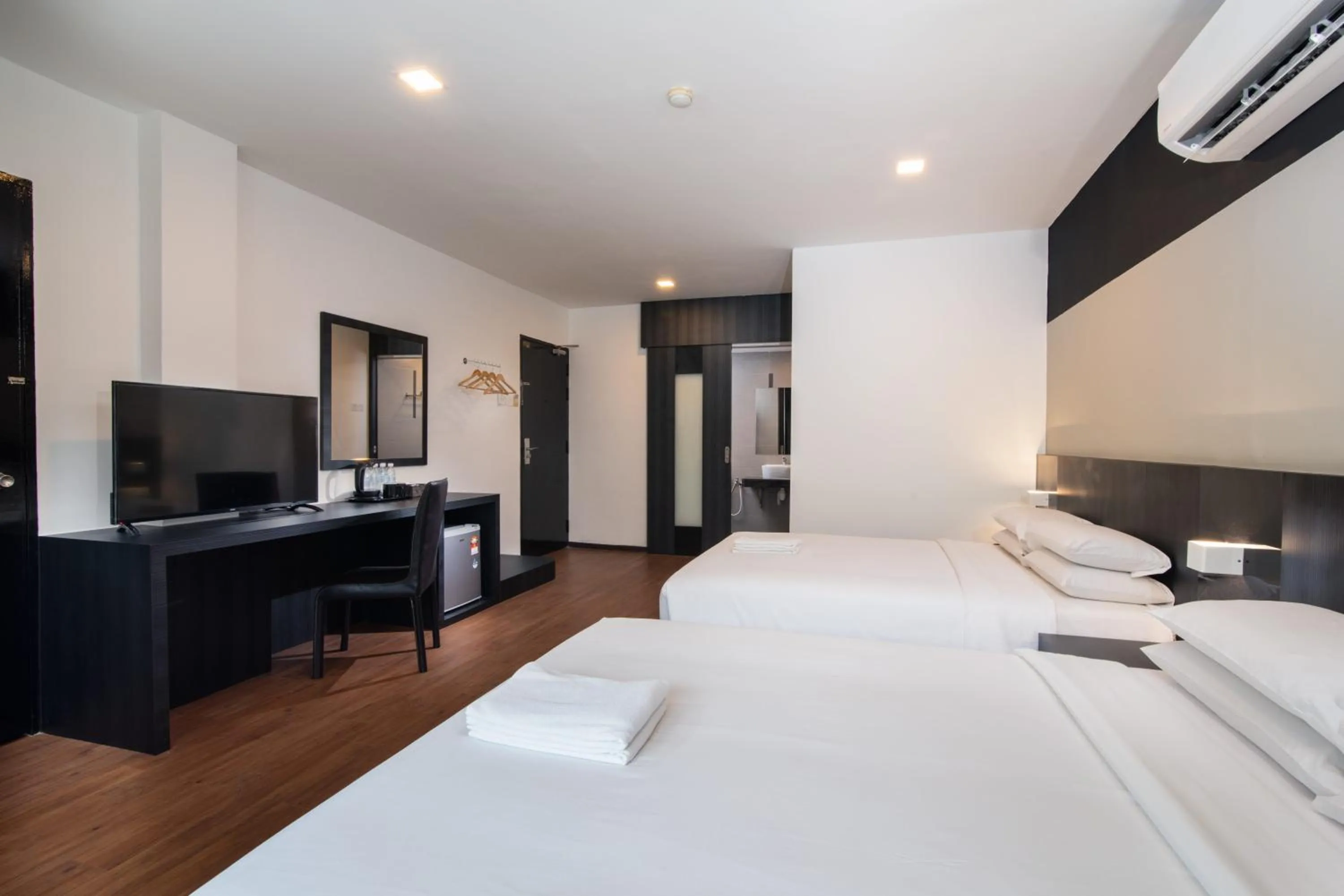 Bed in Hotel Waterfall