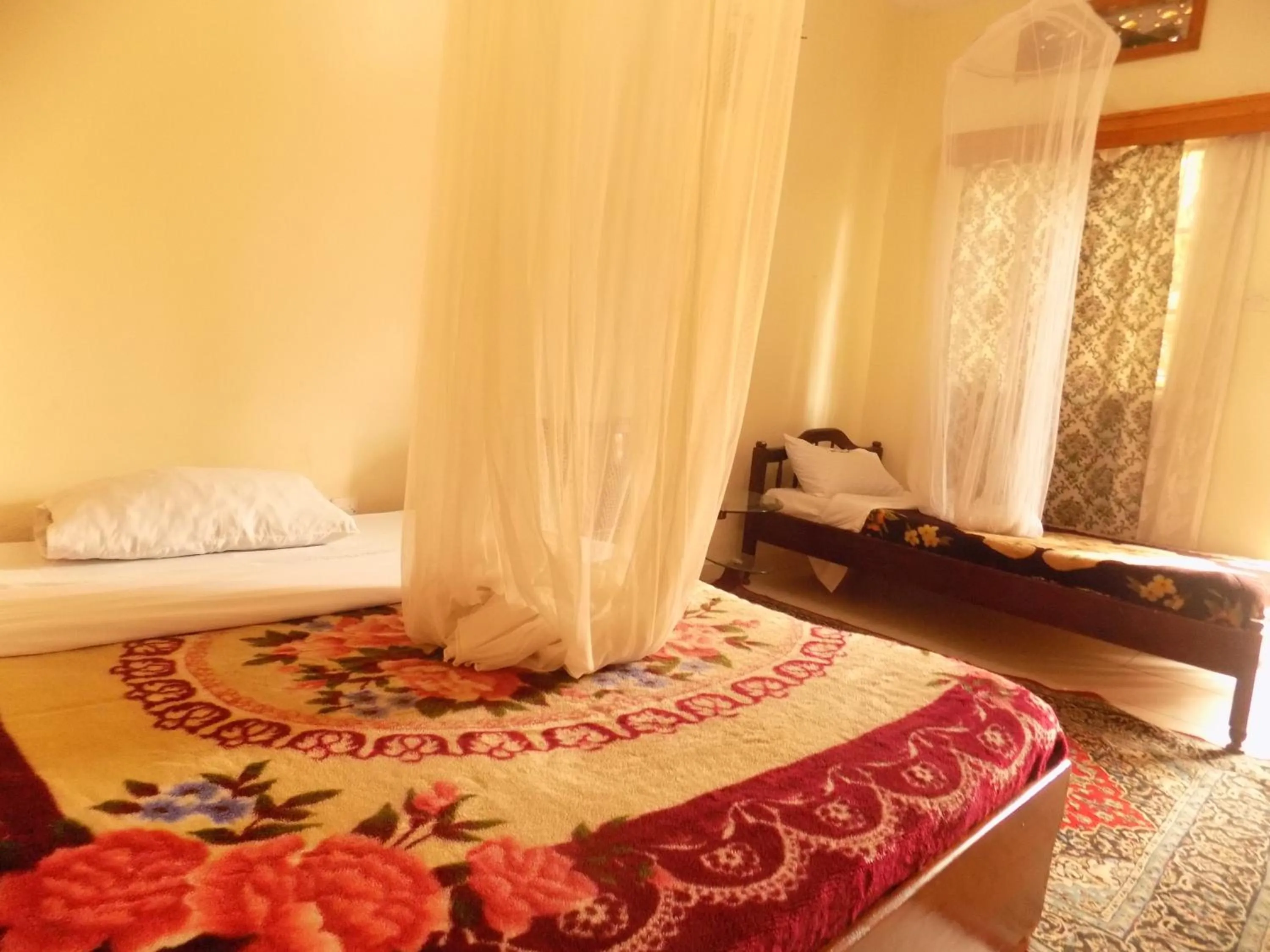 Bed in Meliva Guest House Mbarara