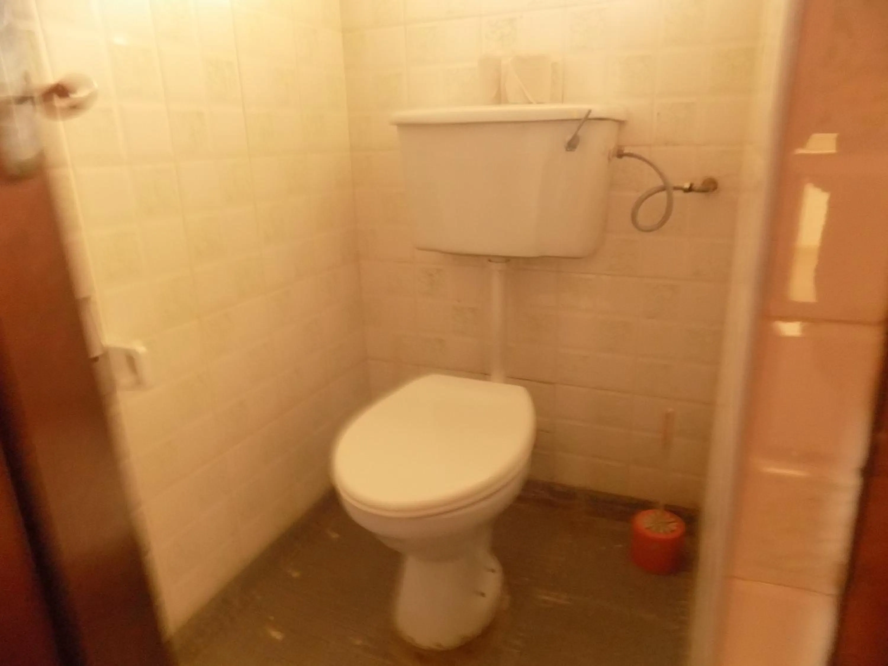 Toilet in Meliva Guest House Mbarara