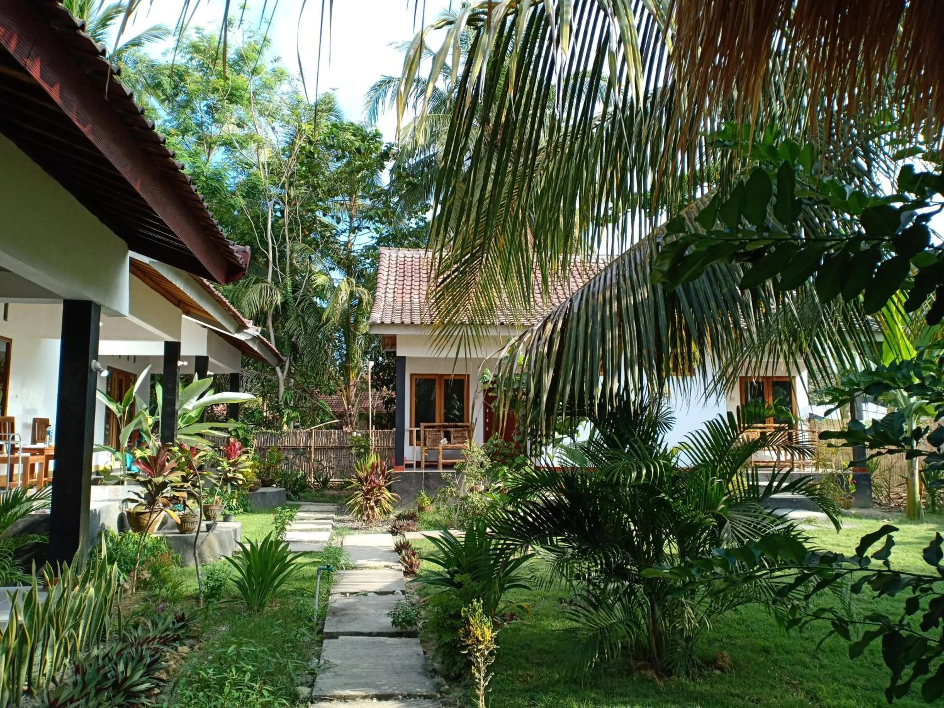 Garden in Dewi Garden Guesthouse