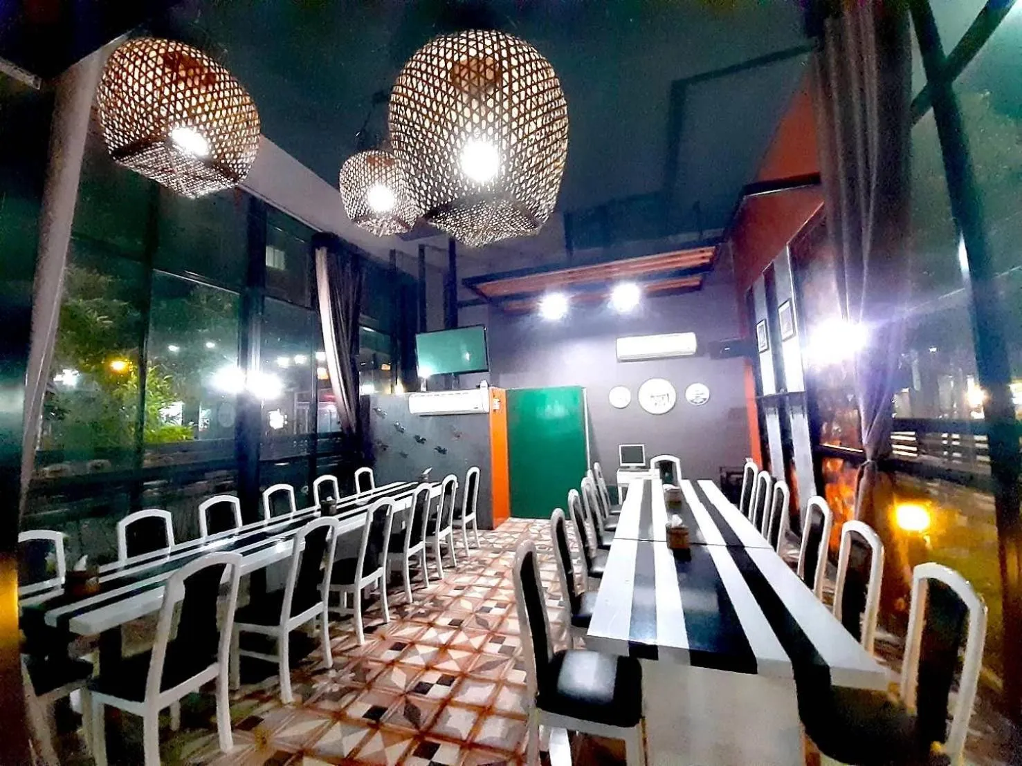 Grand Pruksa Siri Apartment