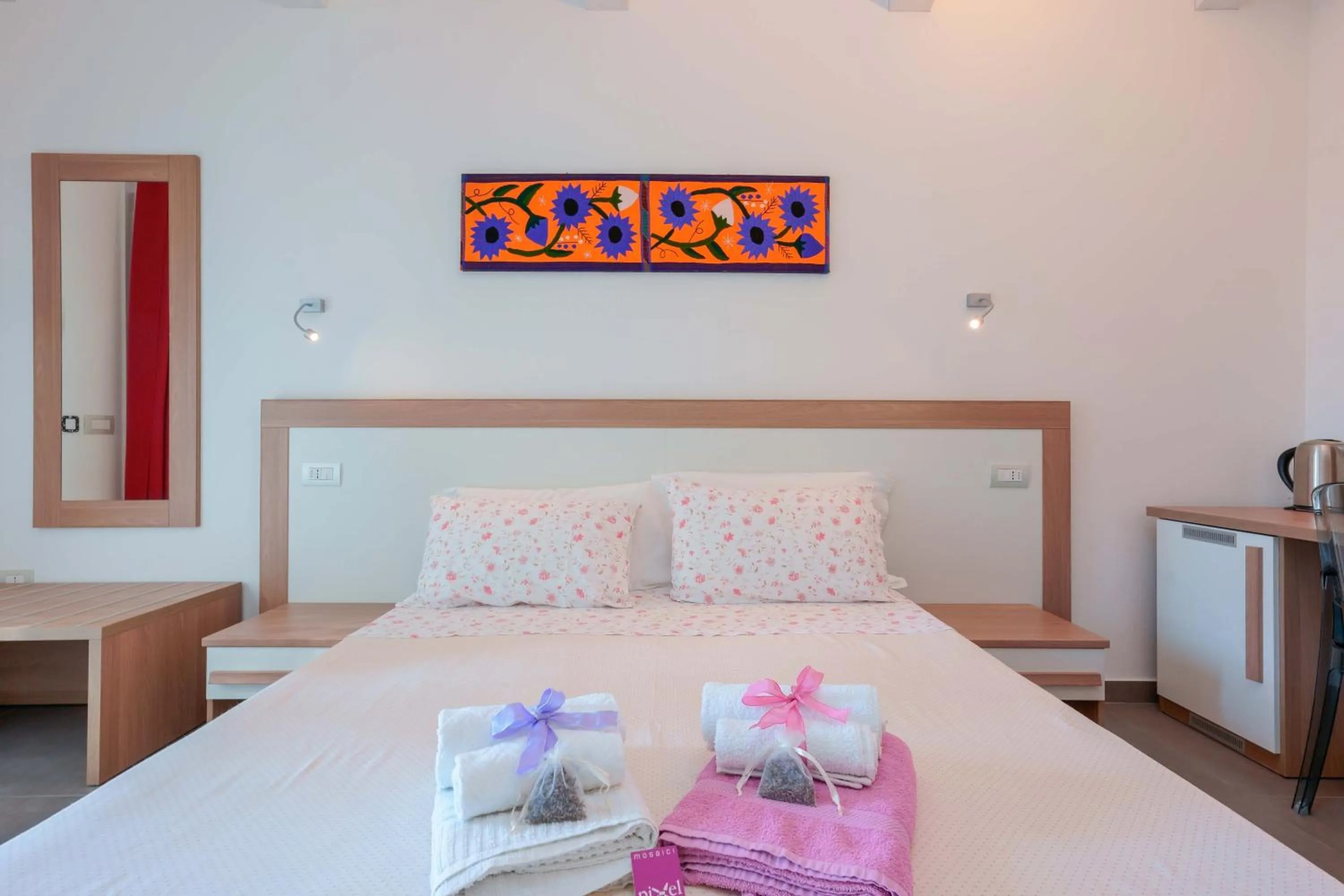 Bedroom, Bed in Pixel b&b