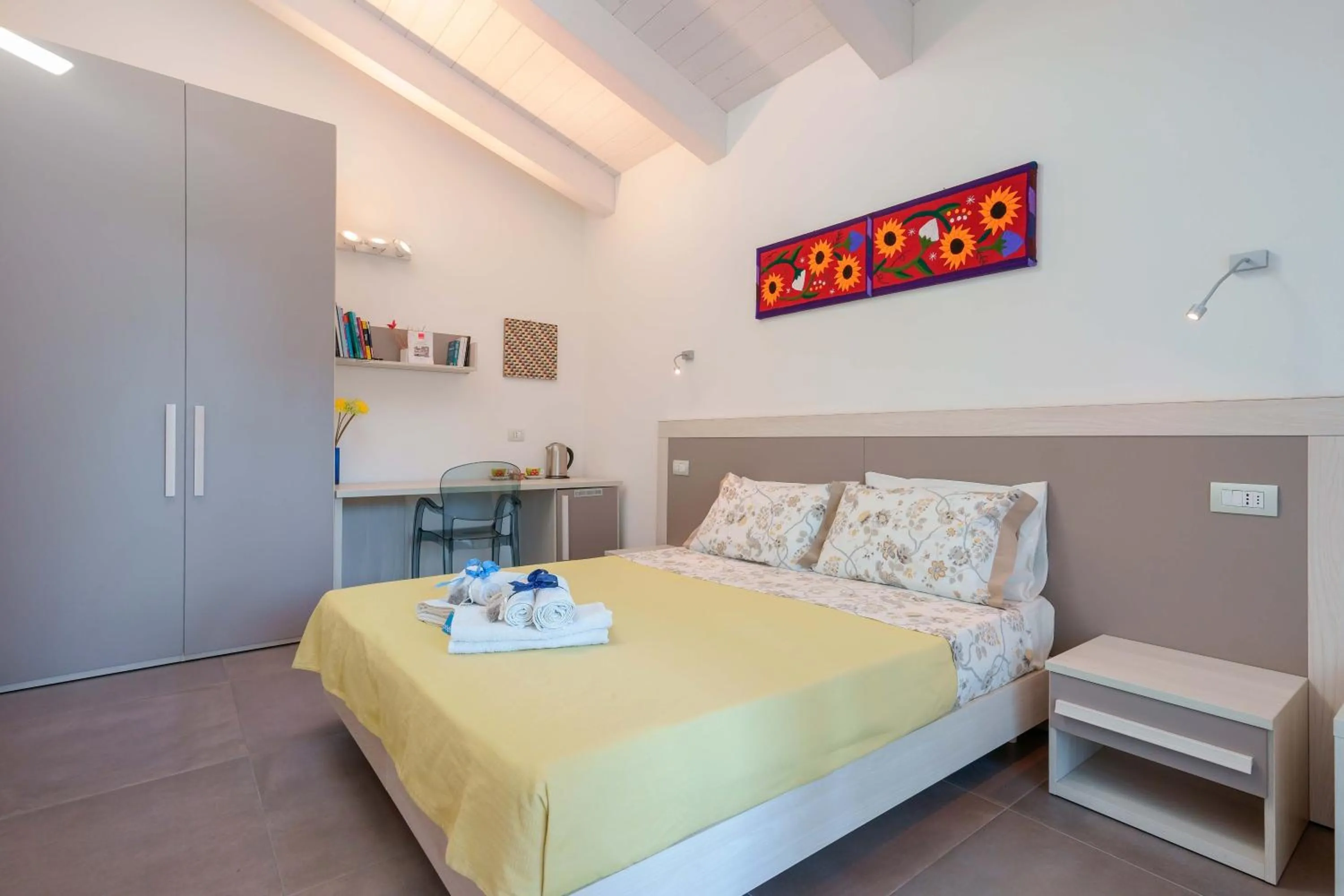 Bedroom, Bed in Pixel b&b