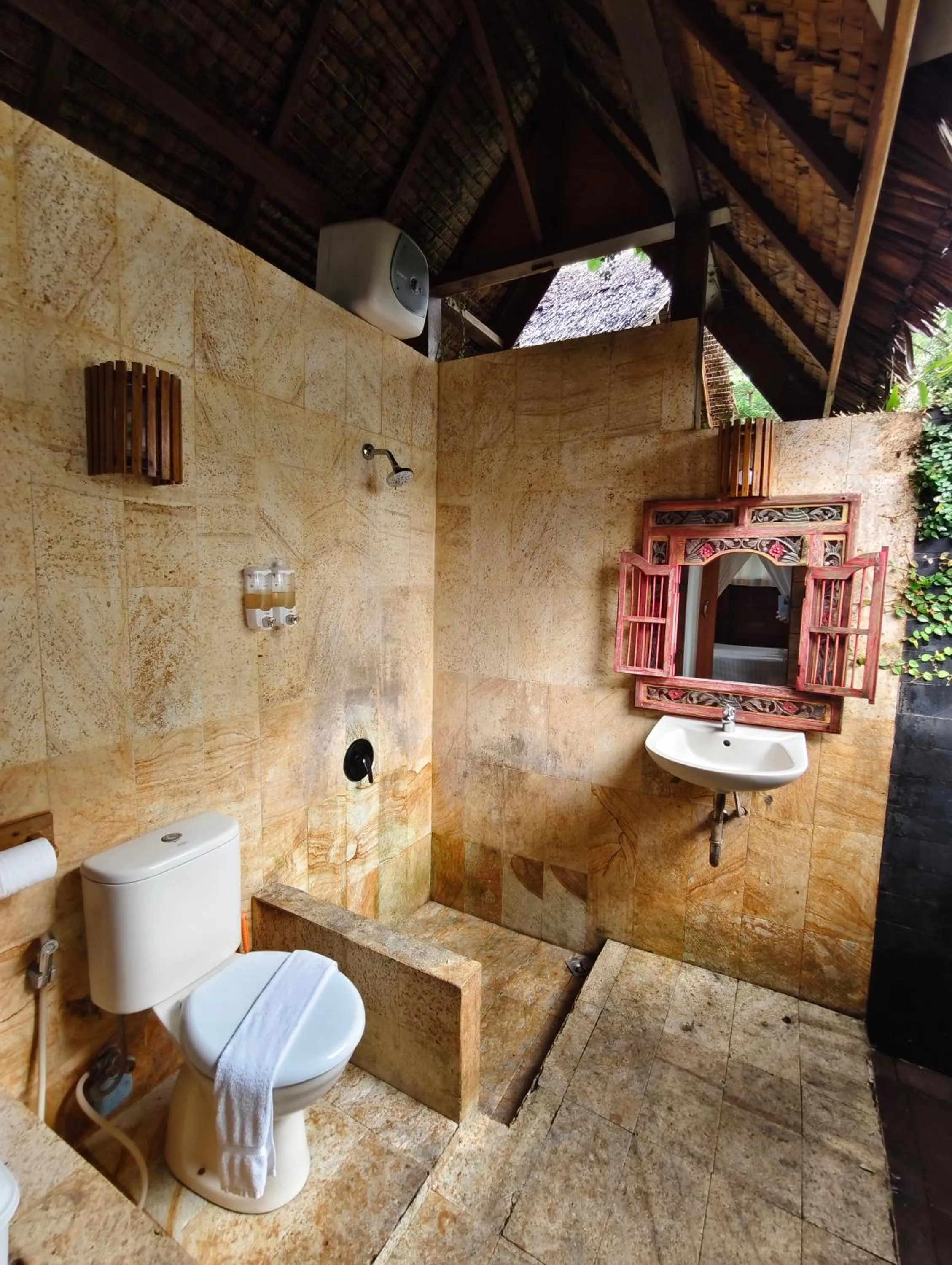 Toilet in Casa Nemo Beach Resort & Spa