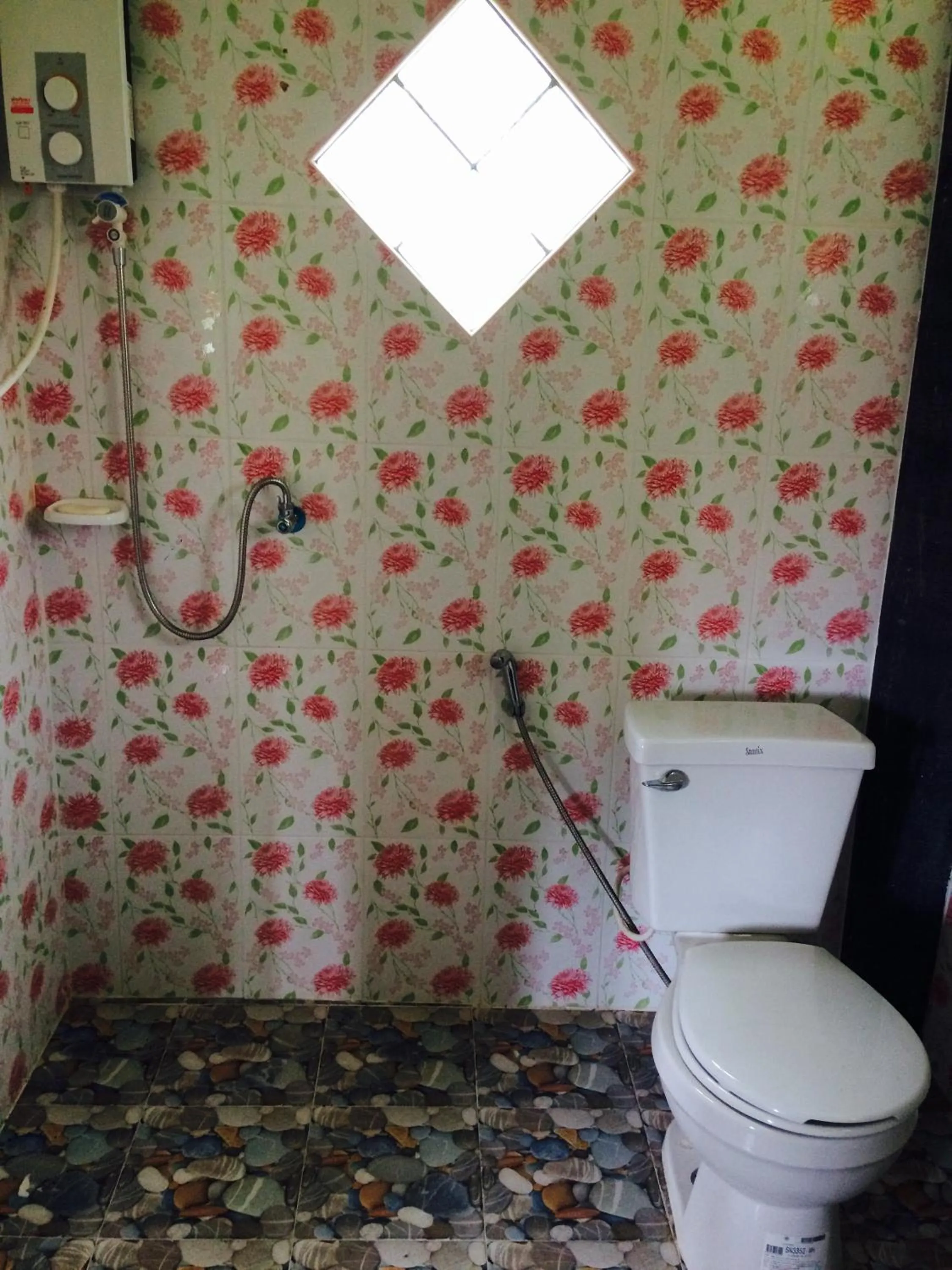 Photo of the whole room in Gardenhomeresortkohjum