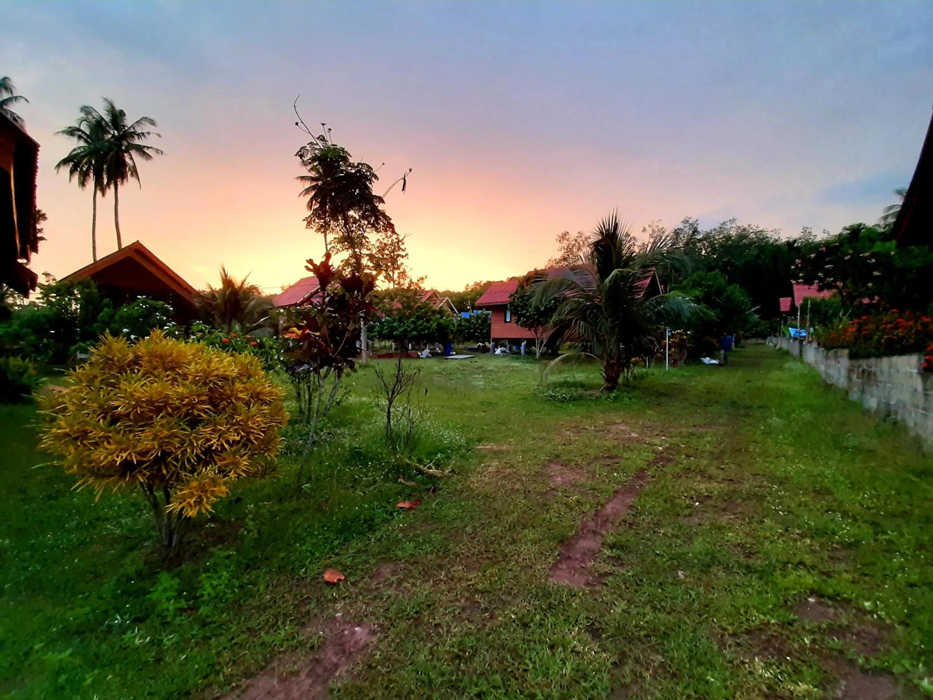 Property building in Gardenhomeresortkohjum