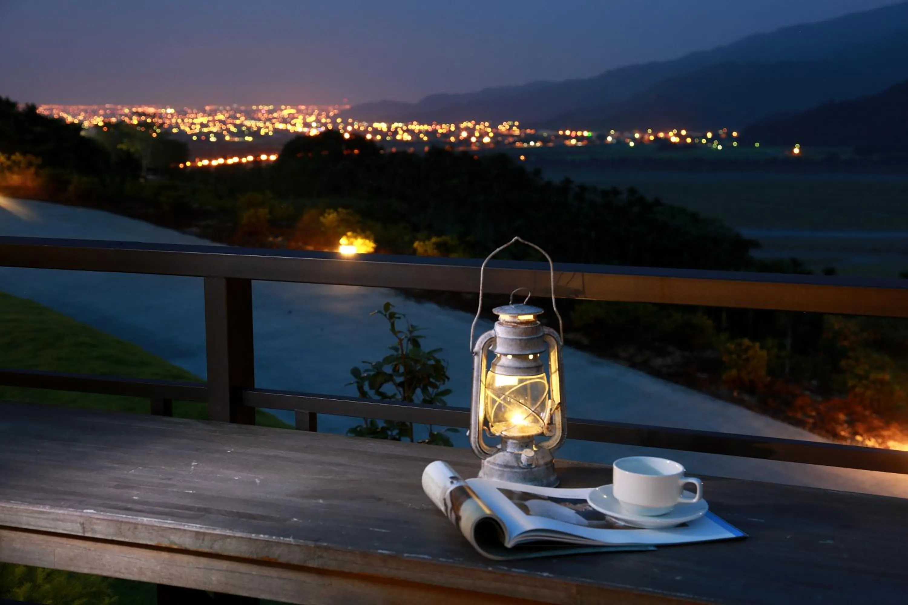 Night in 山禾居 道 Villa