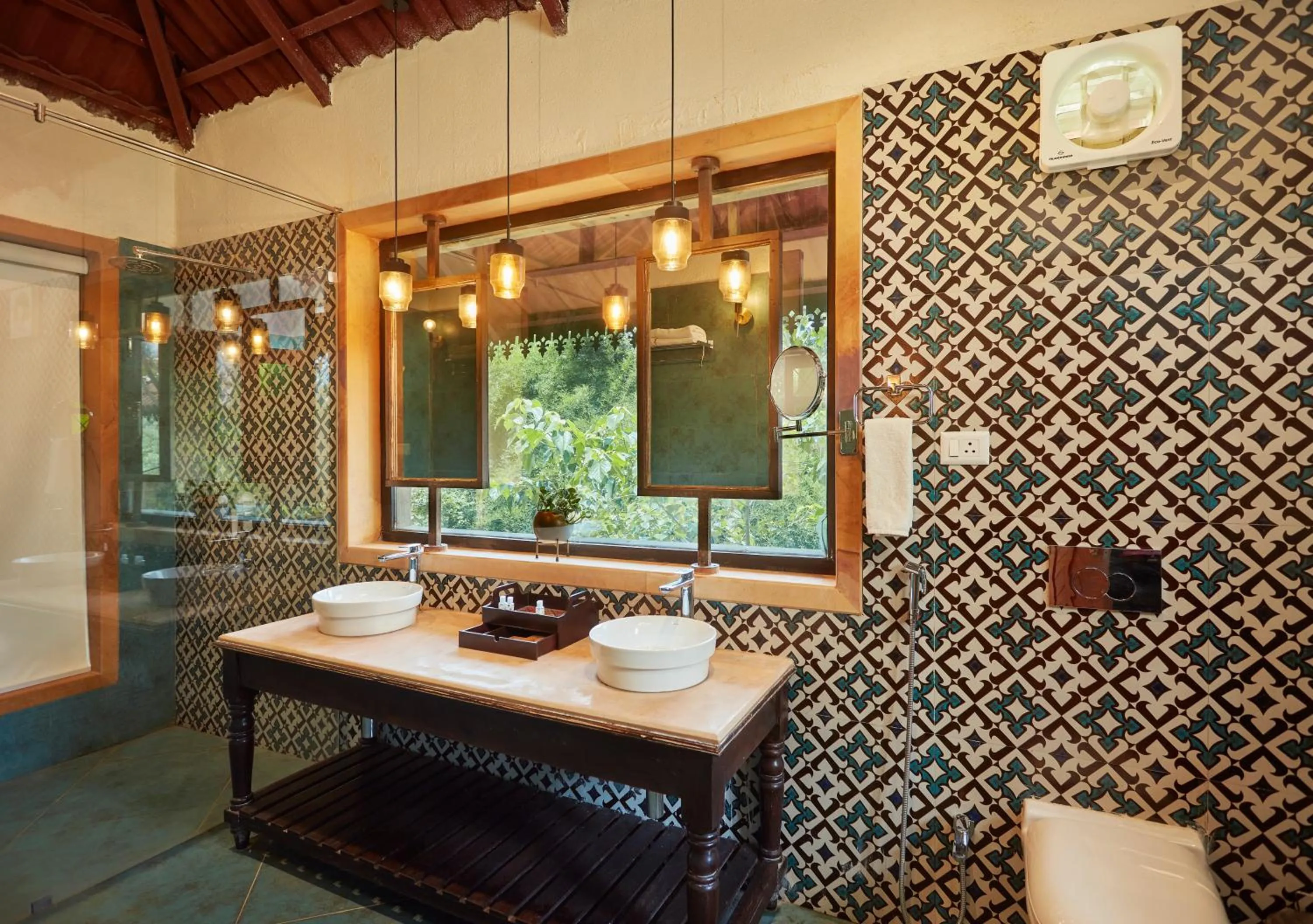 Bathroom in Vannraj Resort And Spa