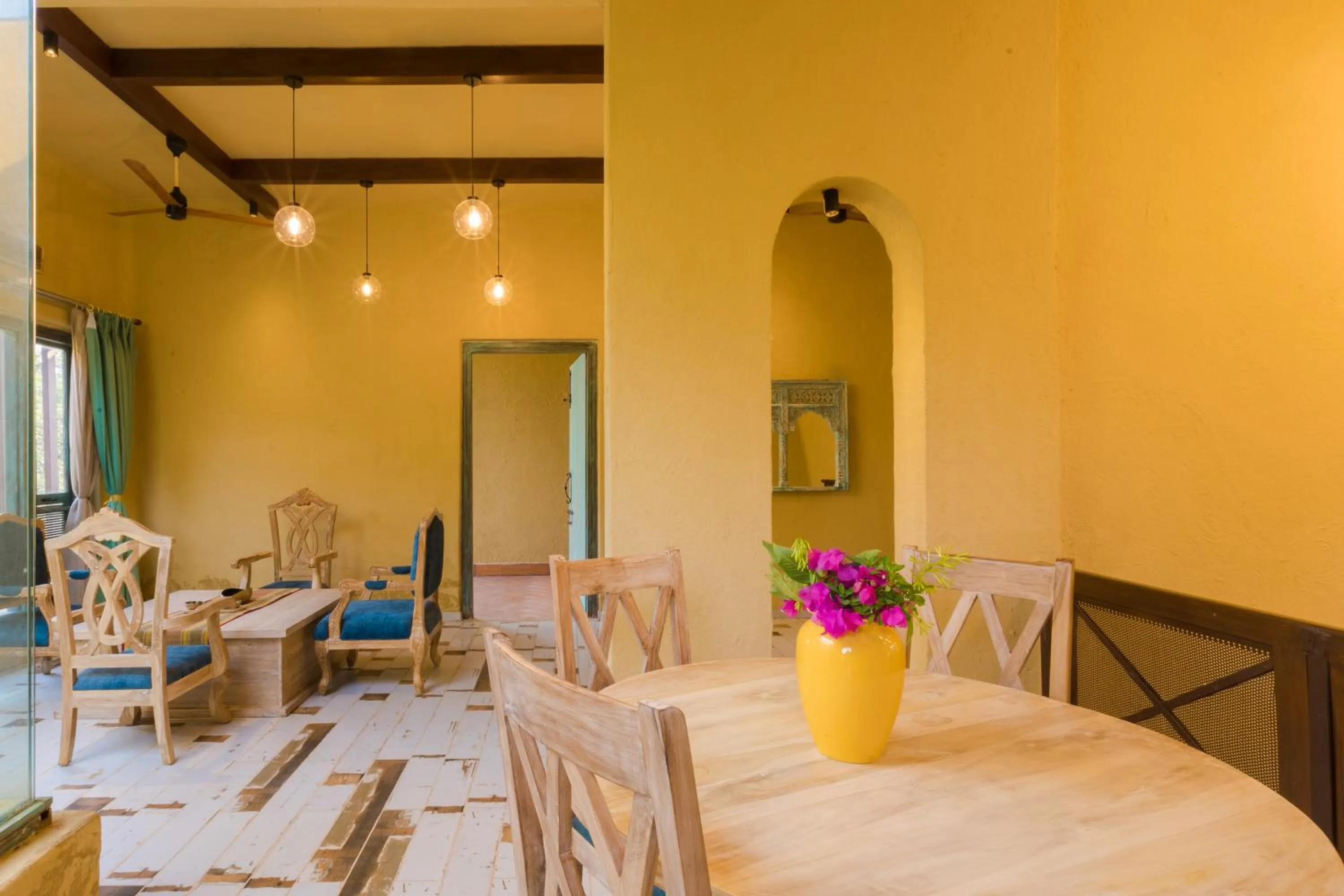 Seating area in Vannraj Resort And Spa