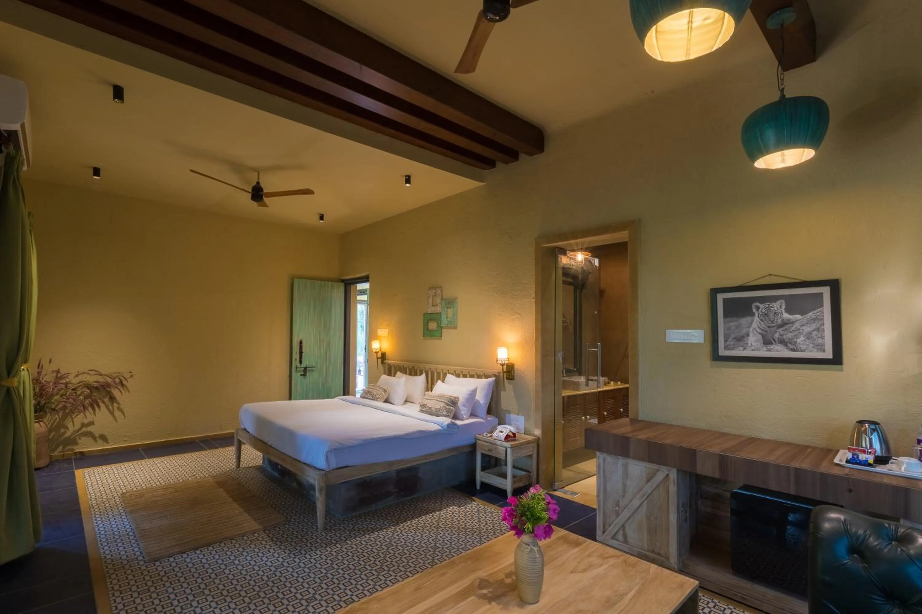 Bed in Vannraj Resort And Spa