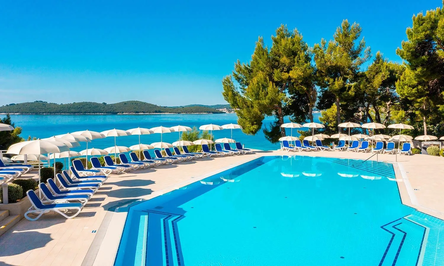 Day in Aminess Vival Grand Azur Hotel