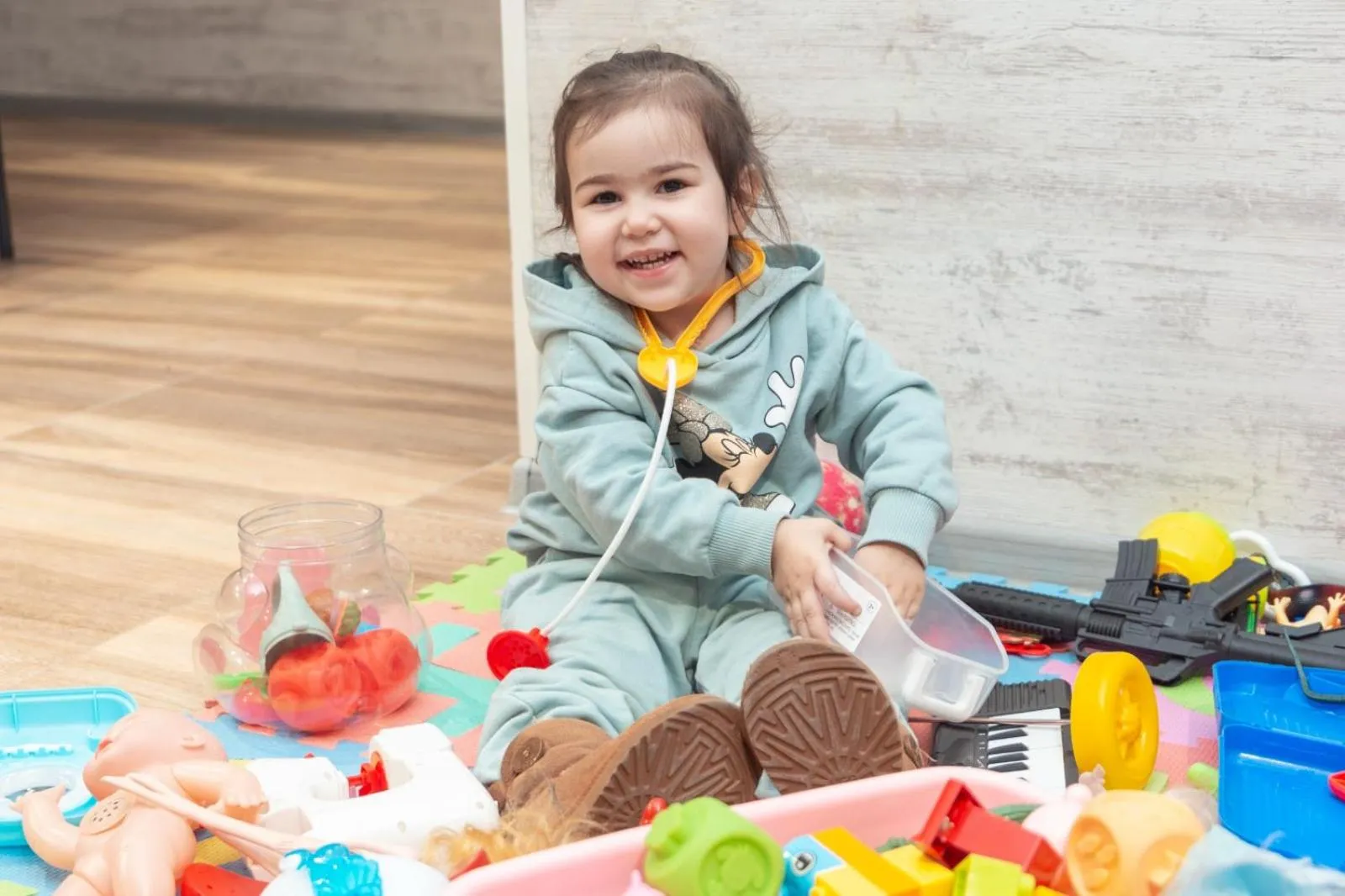 children in Popock Tsaghkadzor