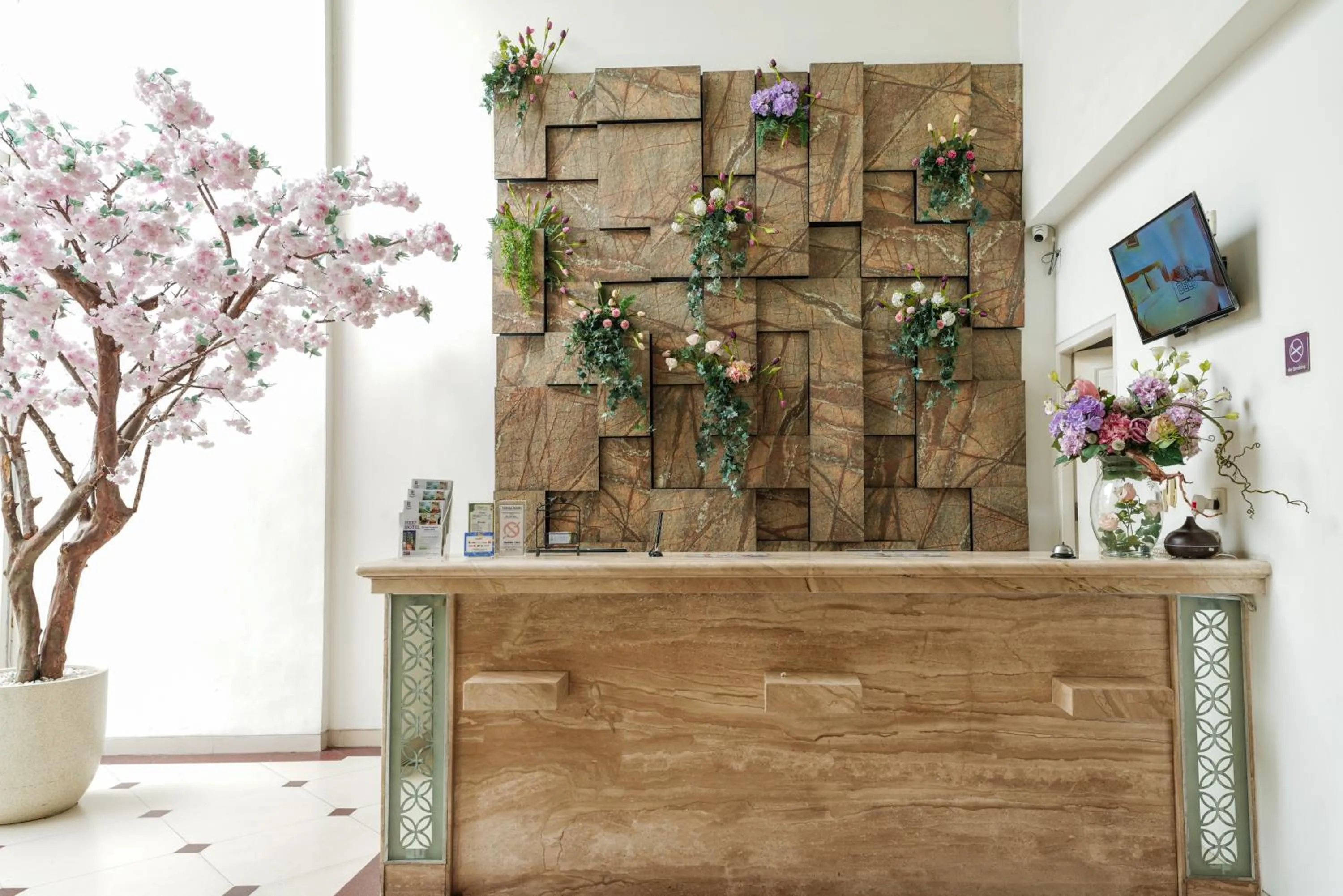 Lobby or reception in Heef Hotel