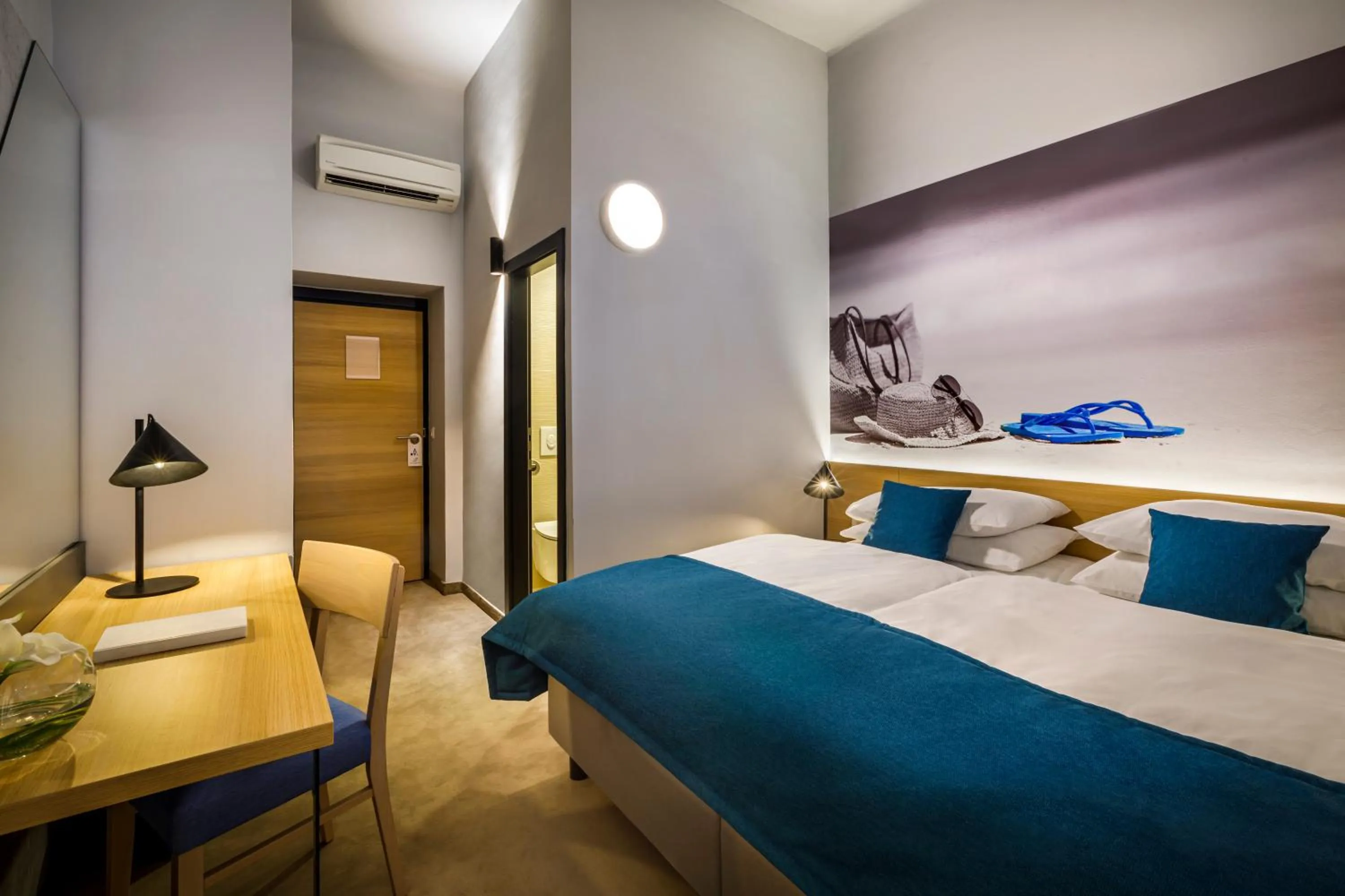 Photo of the whole room, Bed in Hotel Istra - Liburnia