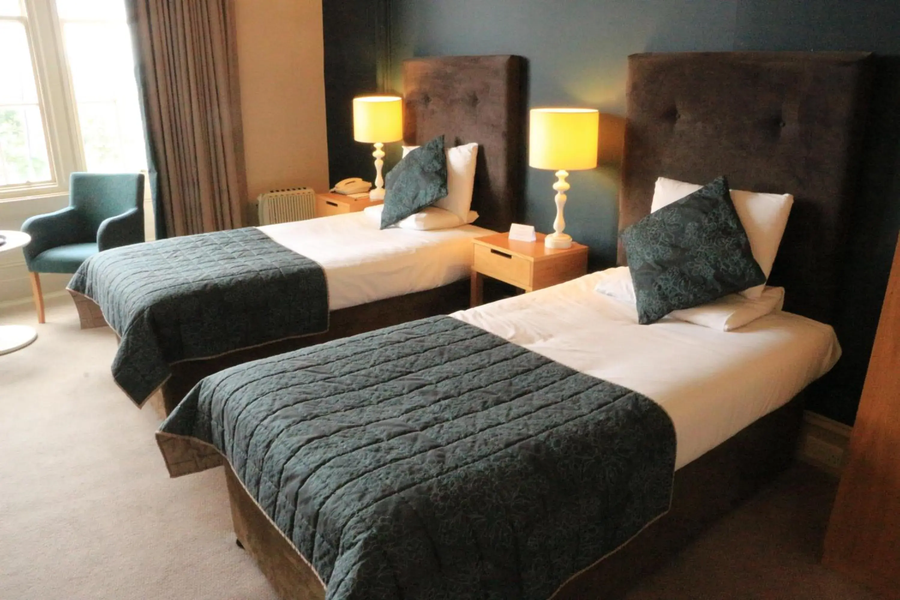 Deluxe Twin Room with Sea View in Gairloch Hotel 'A Bespoke Hotel' Deluxe Twin Room with Sea View in Gairloch Hotel 'A Bespoke Hotel'