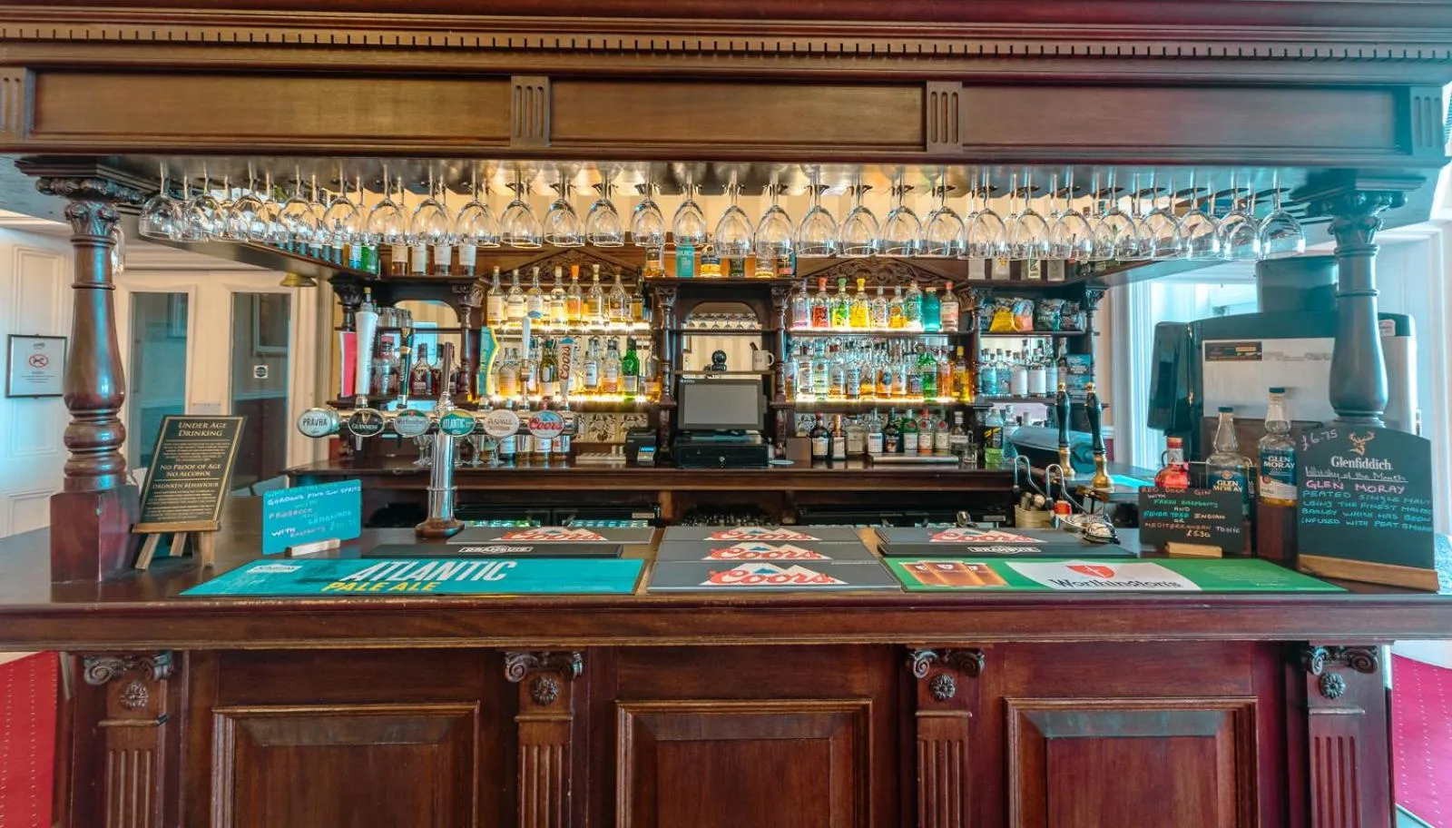 Lounge or bar in Gairloch Hotel 'A Bespoke Hotel'