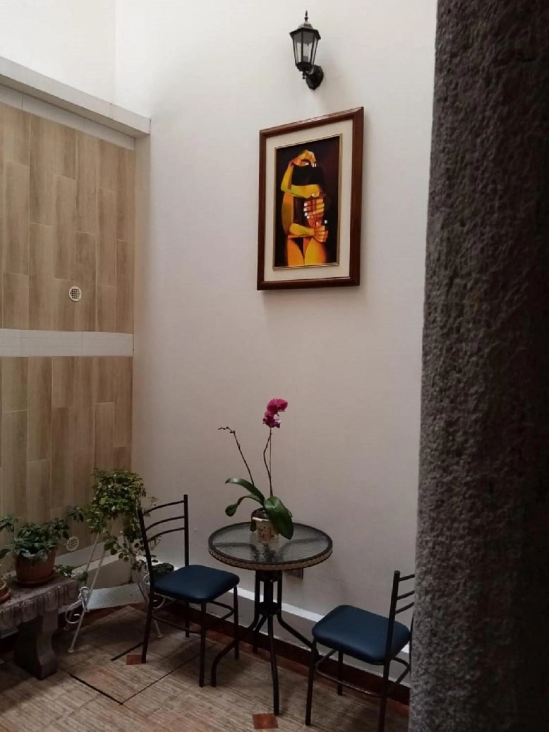 Living room in Hotel Casa Ecuatreasures Centro Historico