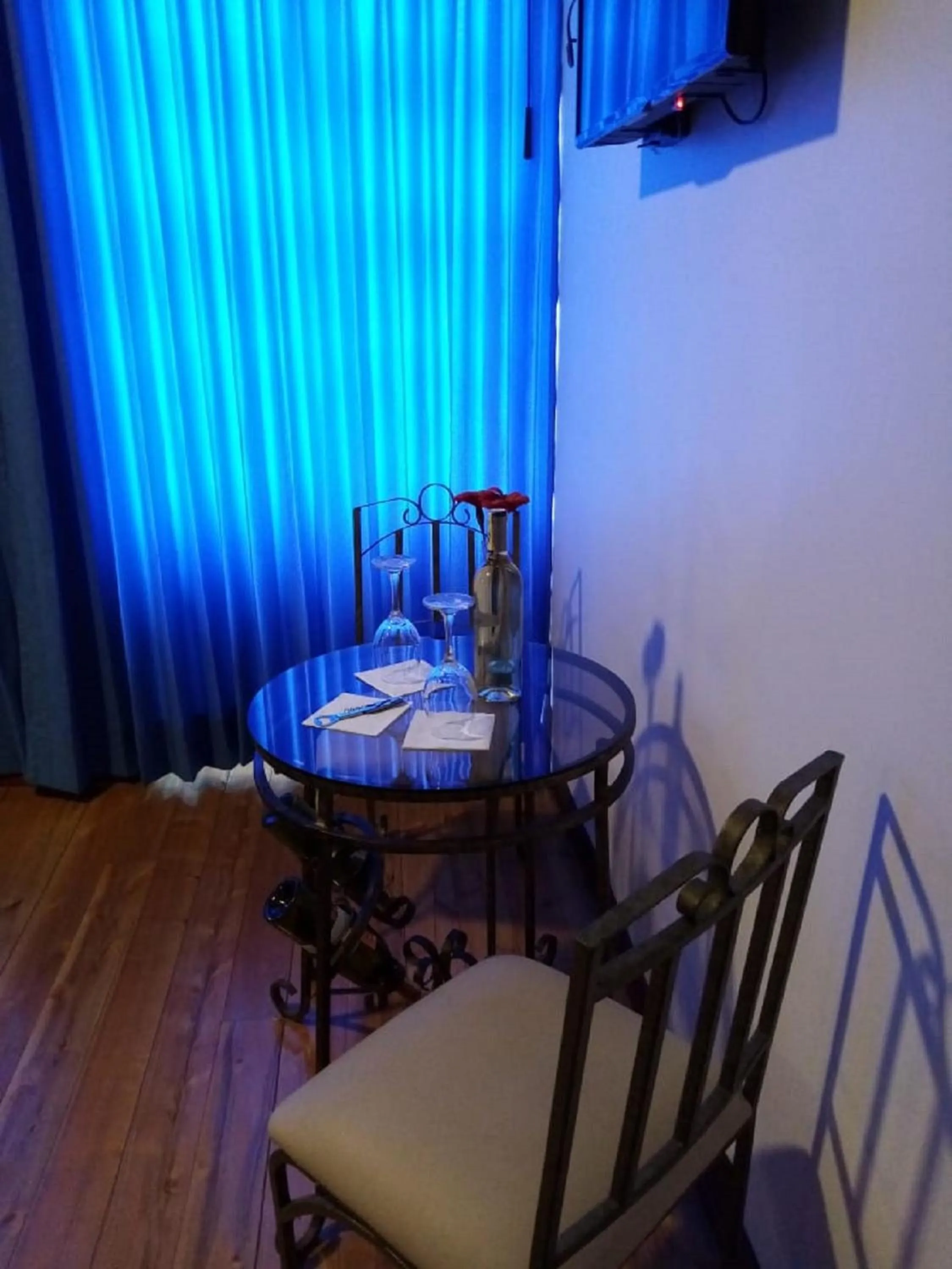 Living room in Hotel Casa Ecuatreasures Centro Historico