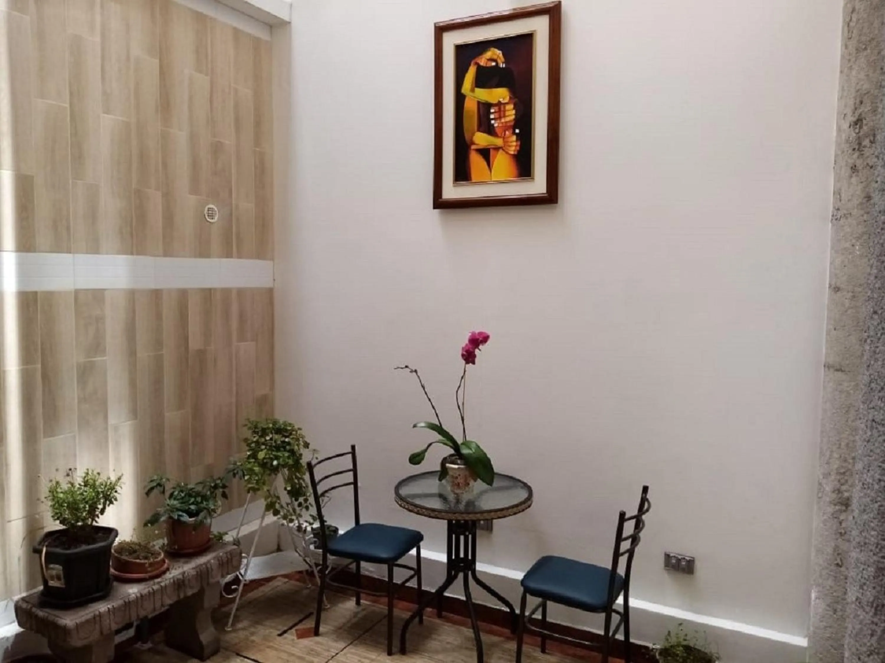 Living room in Hotel Casa Ecuatreasures Centro Historico