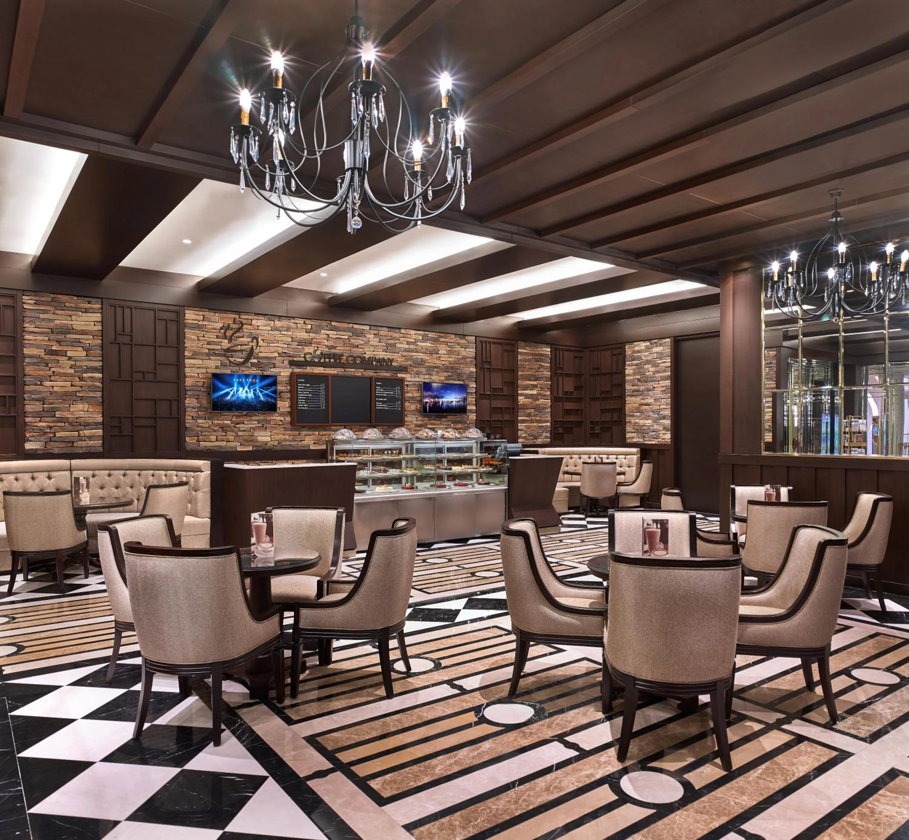 Food and drinks in Elite World Grand Istanbul Basın Ekspres