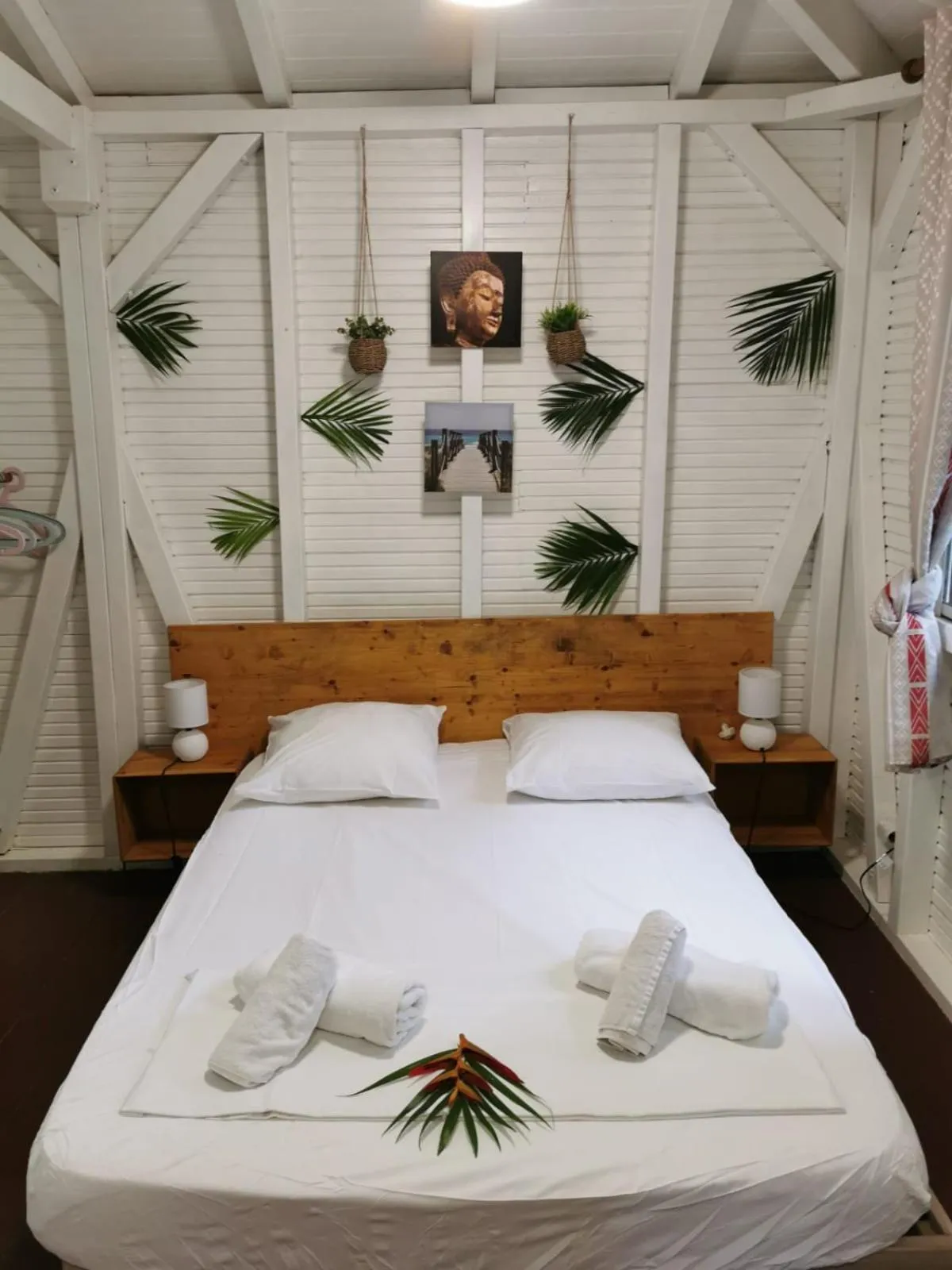 Bedroom, Bed in Les Gîtes de la Lézarde