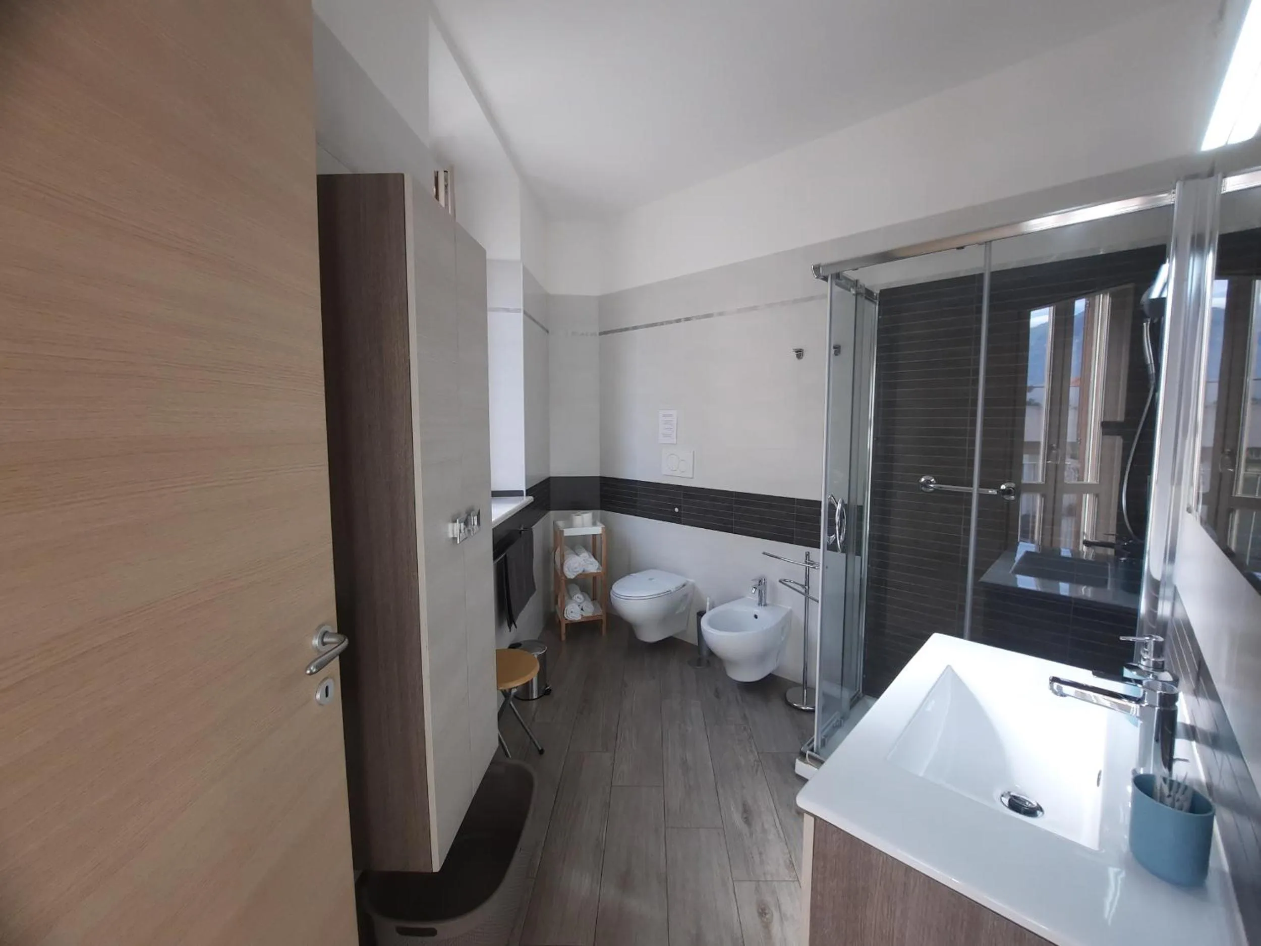 Shower in B&B Solimo