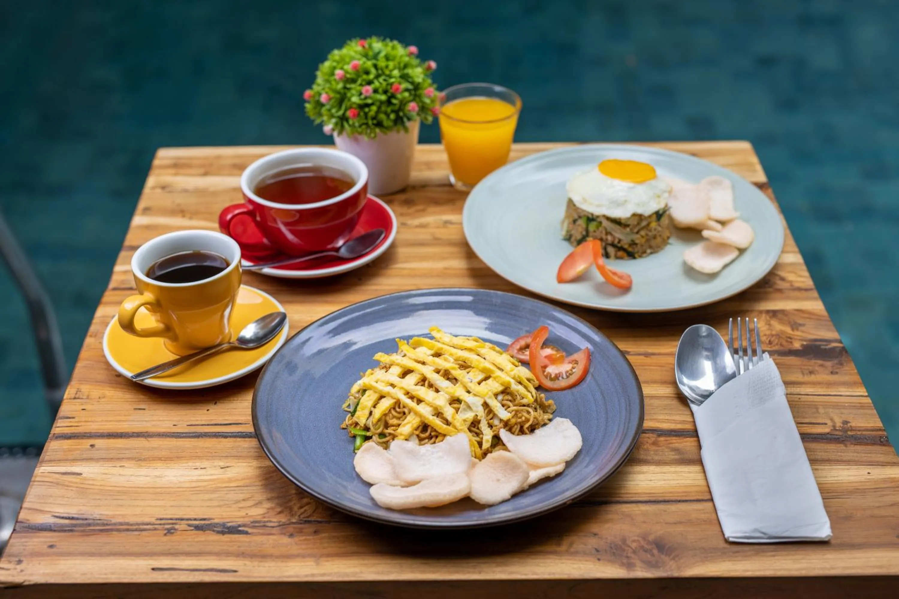 Food and drinks in The Aswana Seminyak