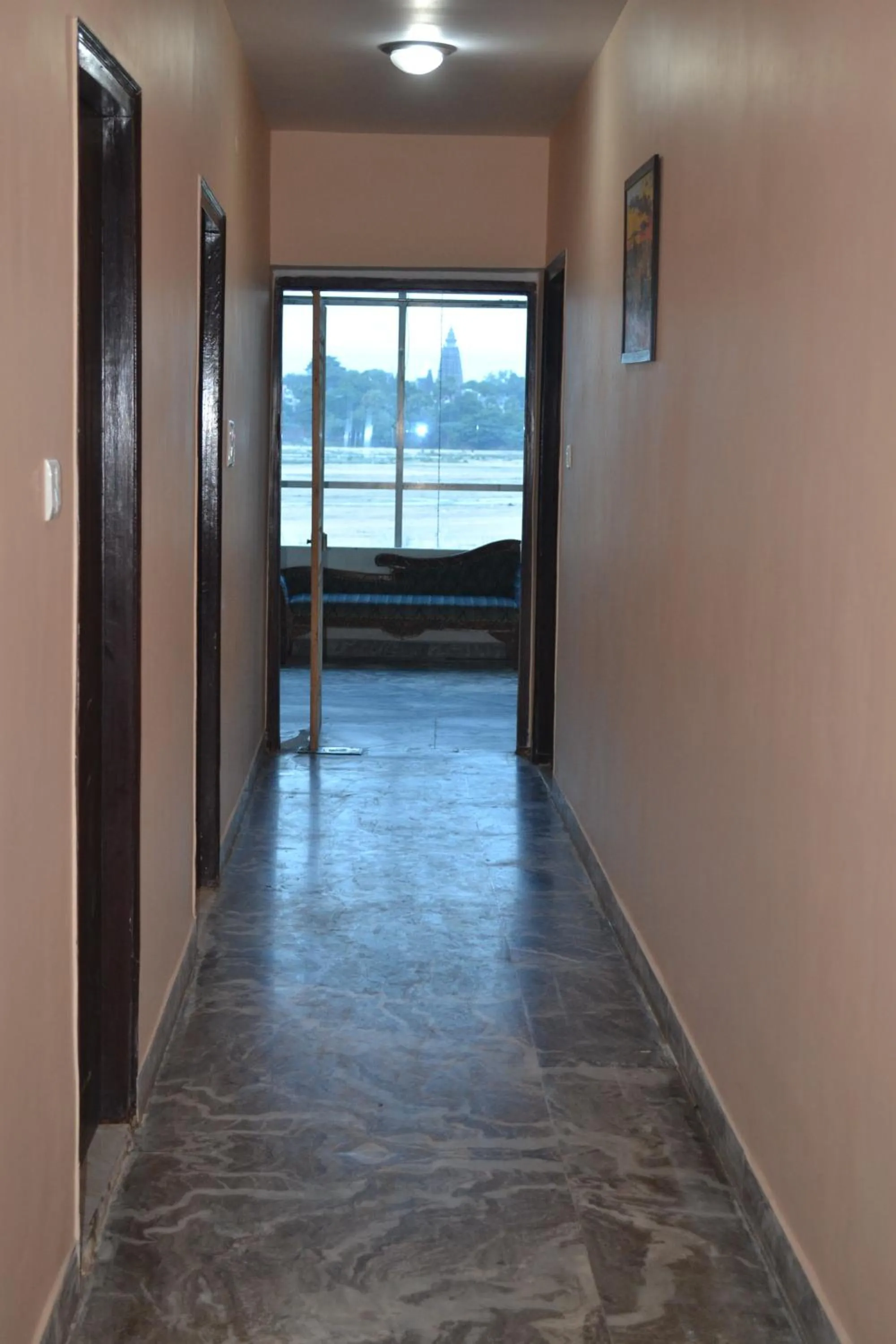 Restaurant/places to eat in Hotel Maurya Vihar Bodhgaya