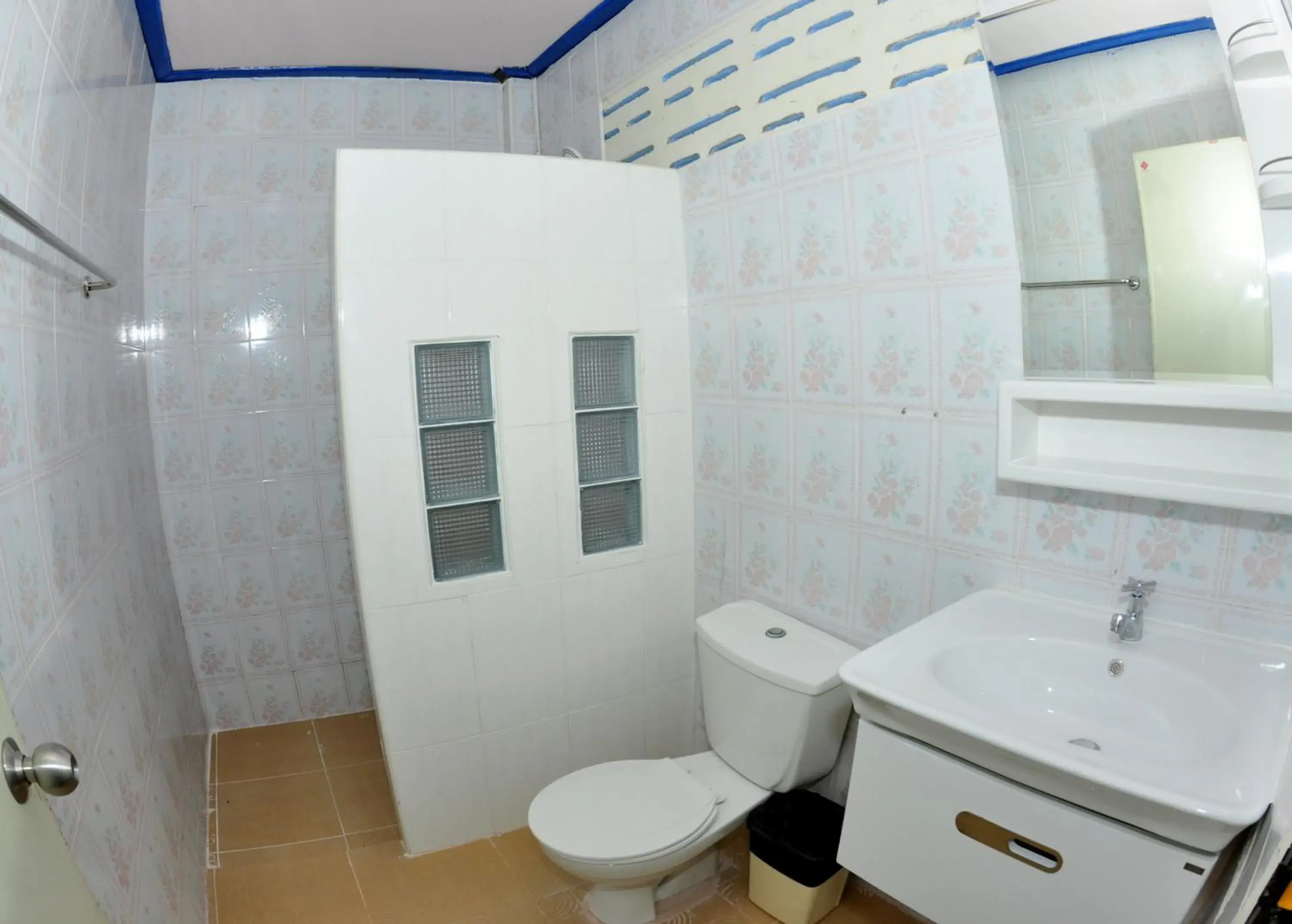 Standard Triple Room with Sea View in Phi Phi View Point Resort Standard Triple Room with Sea View in Phi Phi View Point Resort