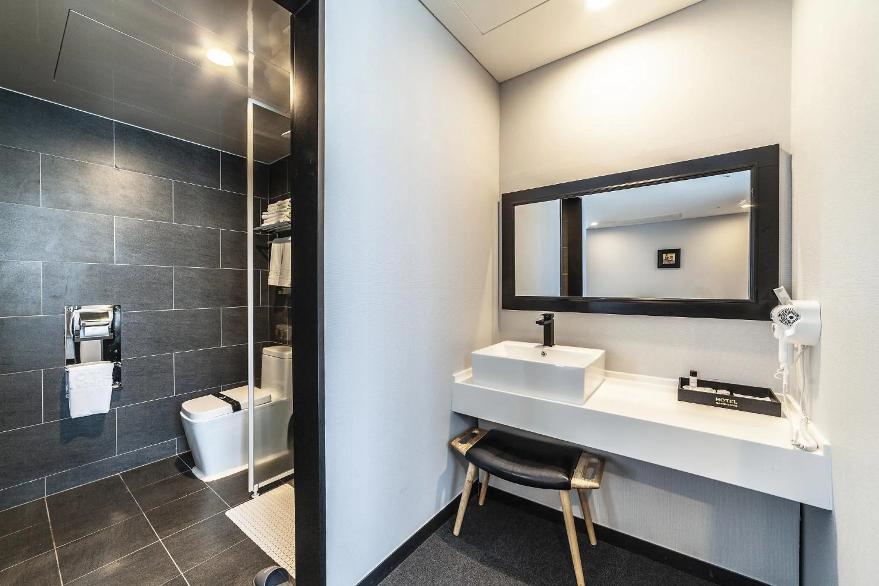 Gangneung Tourist Hotel