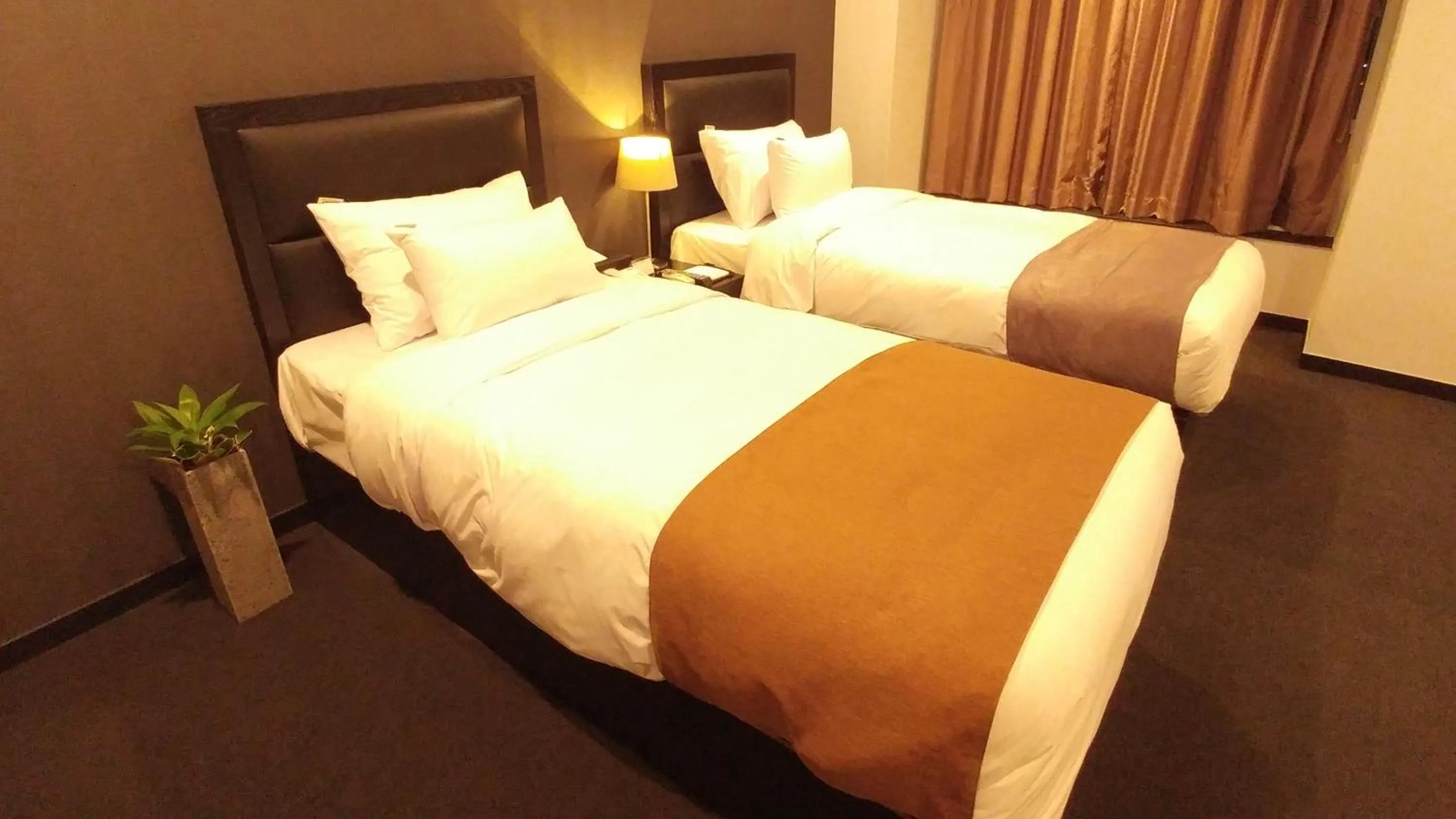 cot, Bed in Gangneung Tourist Hotel