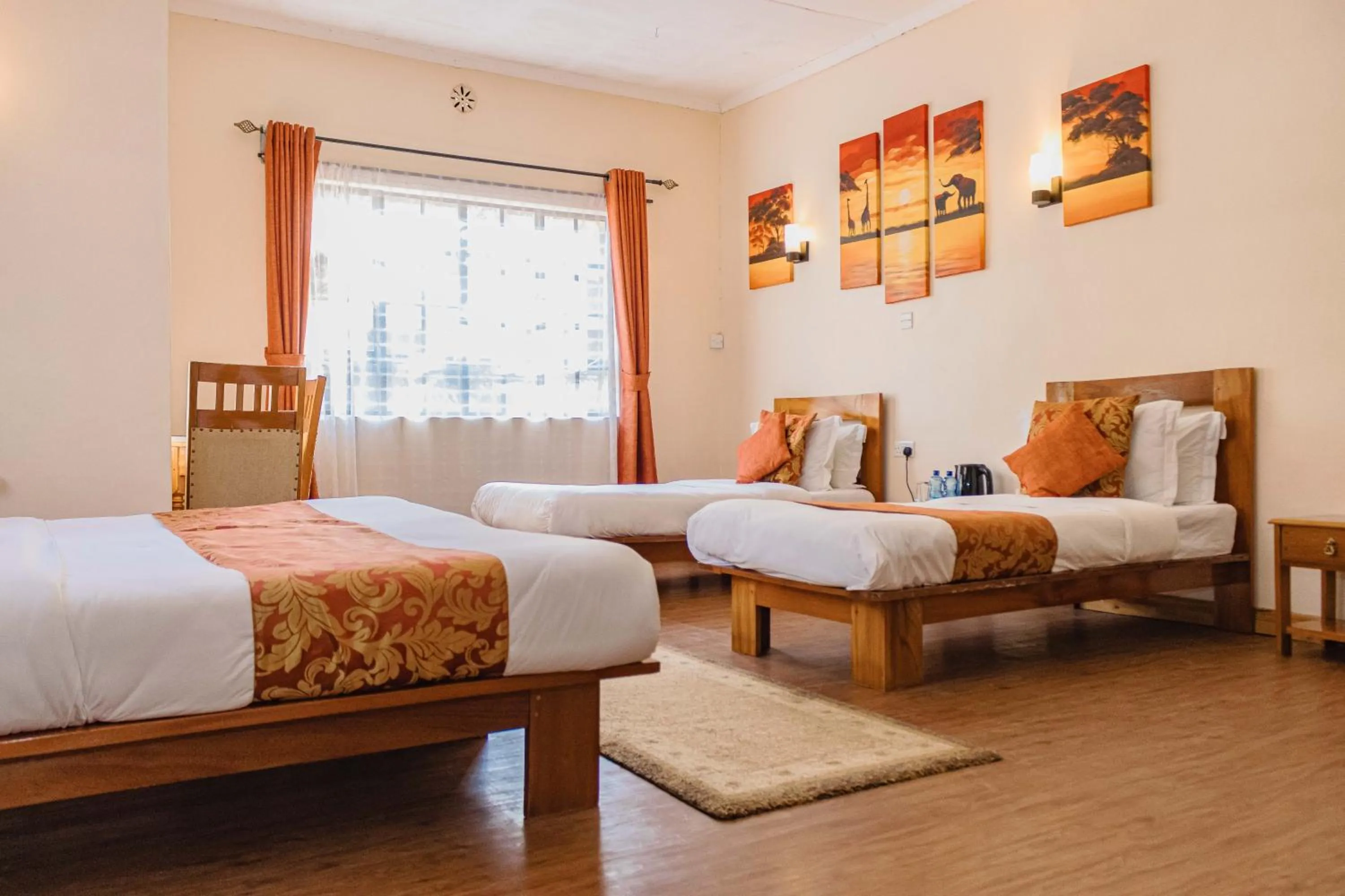 Photo of the whole room, Bed in The Farmhouse Inn