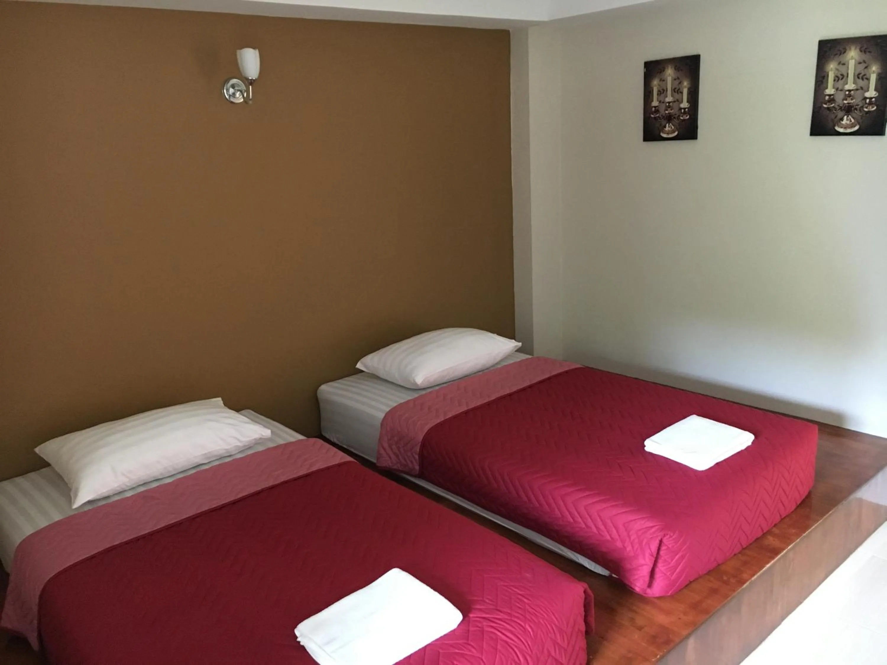 Bed in Yellow House Rayong