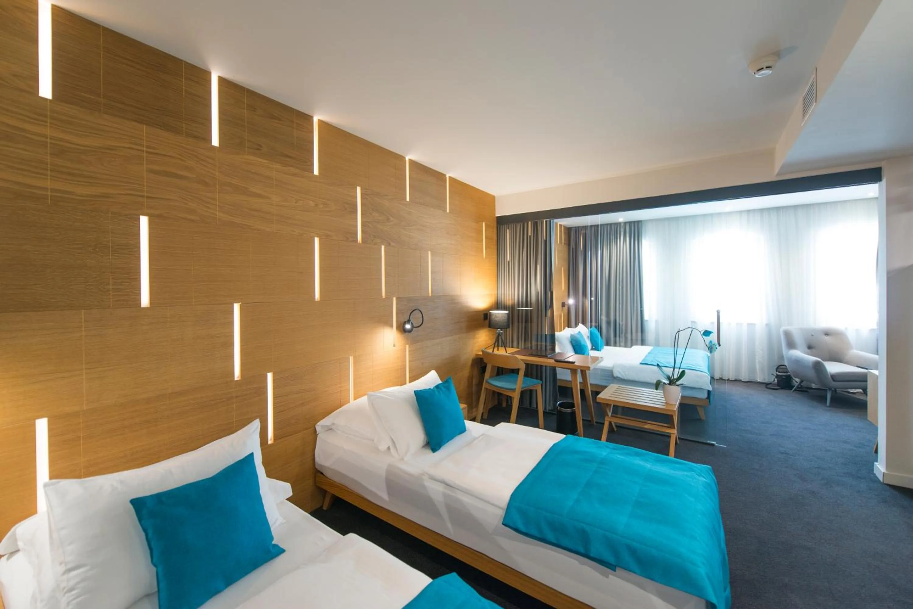 Photo of the whole room, Bed in Hotel Sana