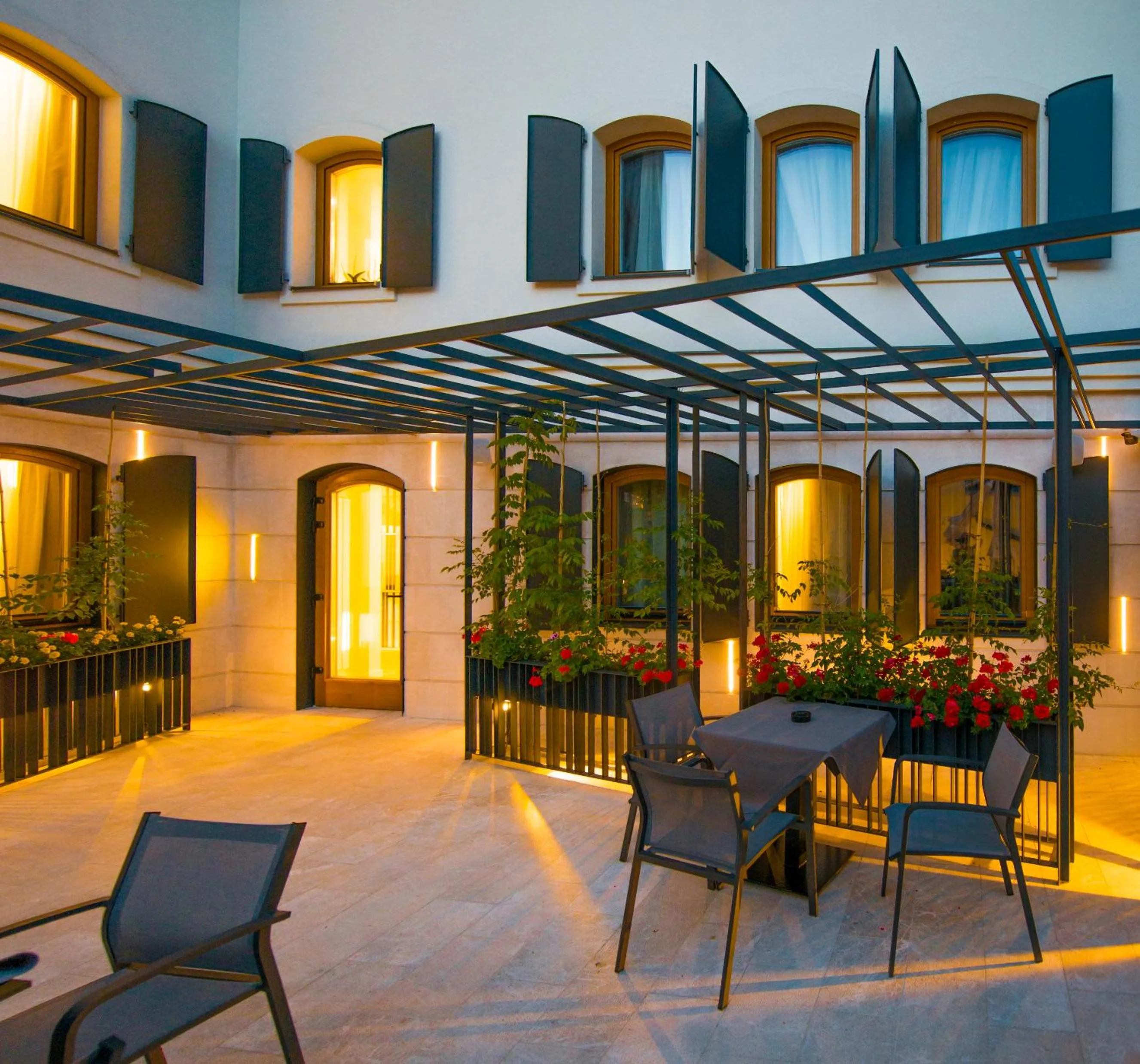 Balcony/Terrace in Hotel Sana