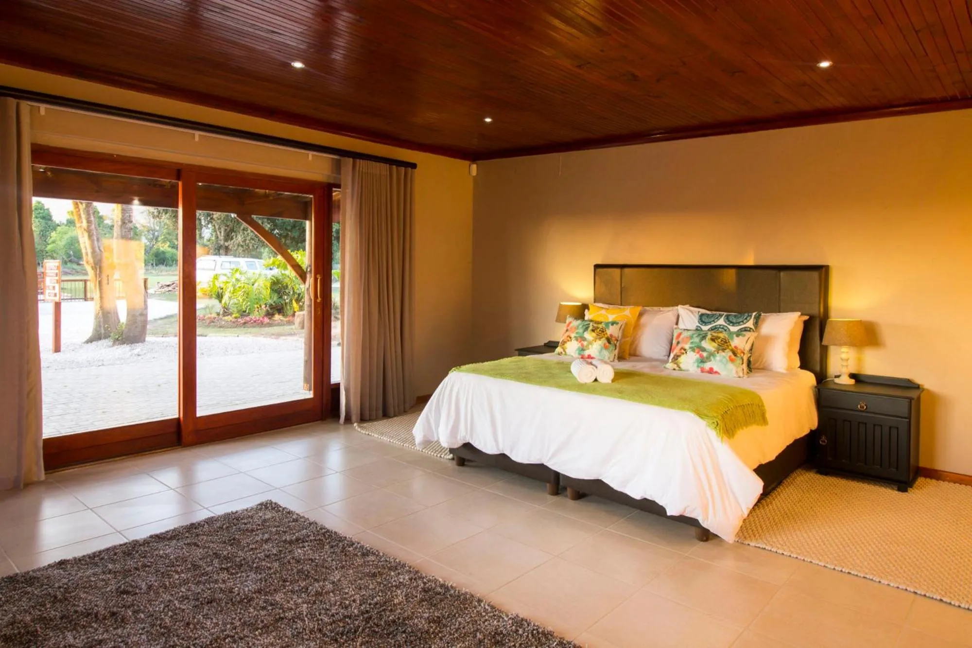 Bedroom, Bed in Tsitsikamma Manor