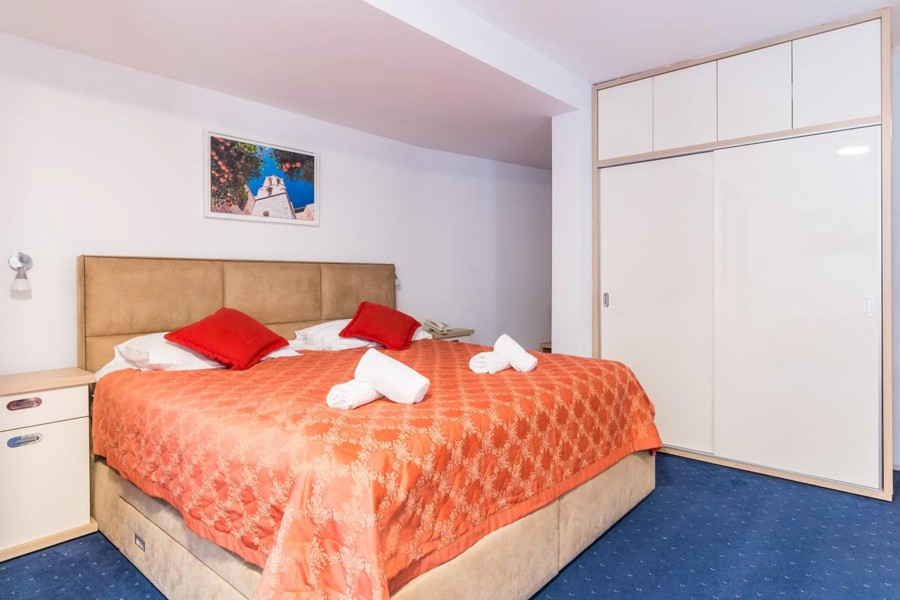 Bedroom, Bed in Hotel Dubrovnik