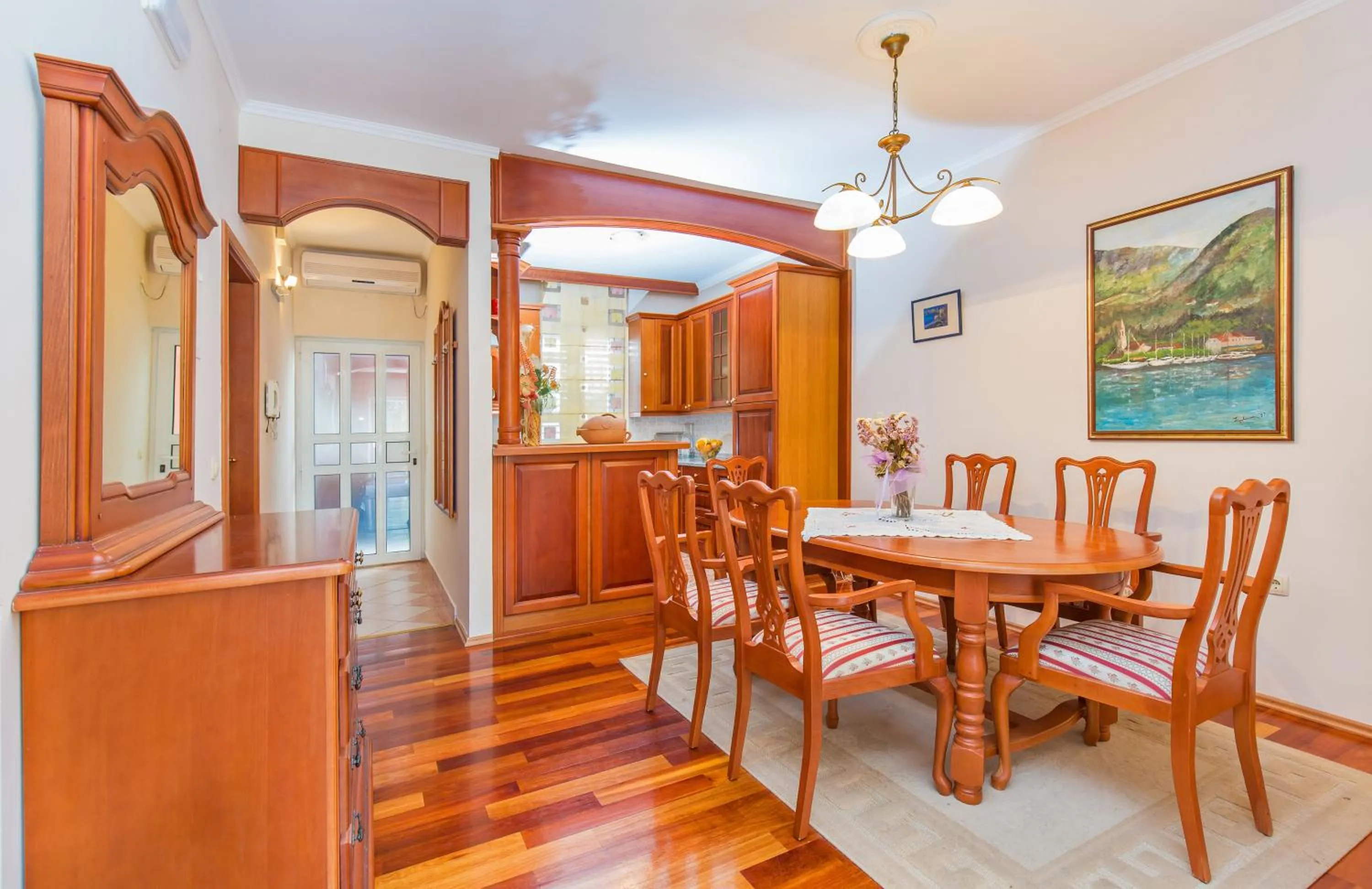 Kitchen or kitchenette in Hotel Dubrovnik
