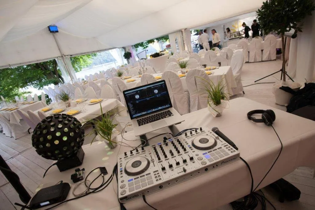 Banquet/Function facilities in Strandhaus Edersee Nr 12 - Kaminzimmer, Seeblick, Badestrand, Seeterrasse