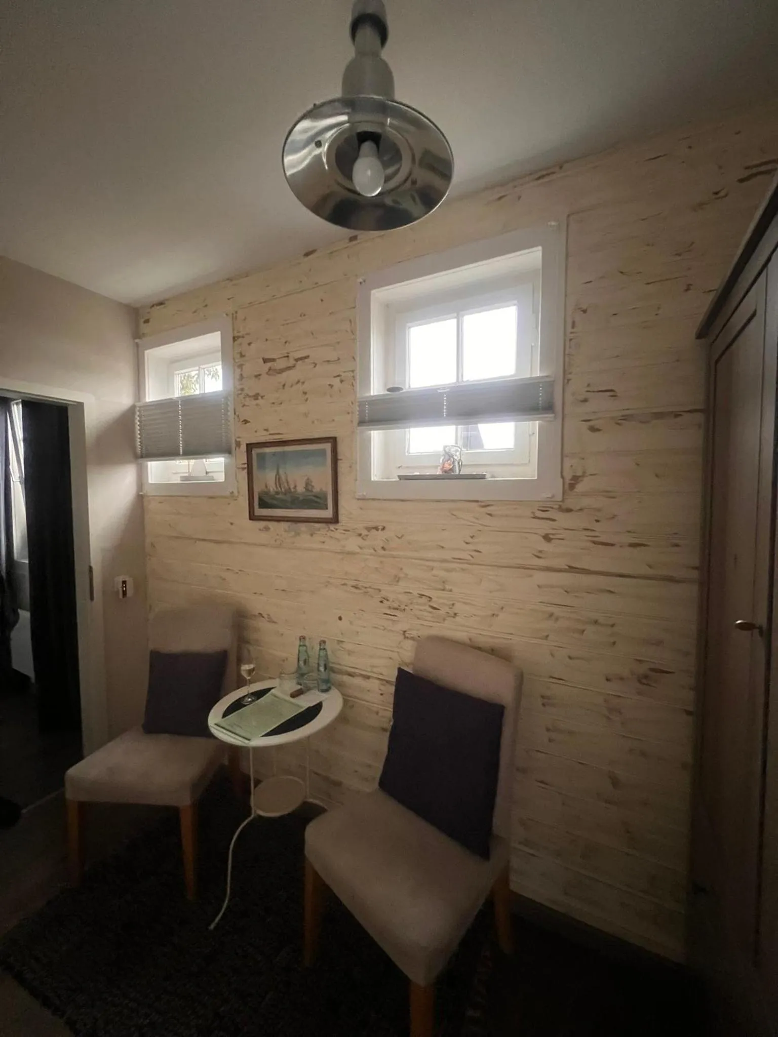 Seating area in Strandhaus Edersee - Kaminzimmer, Seeblick, Badestrand, Seeterrasse