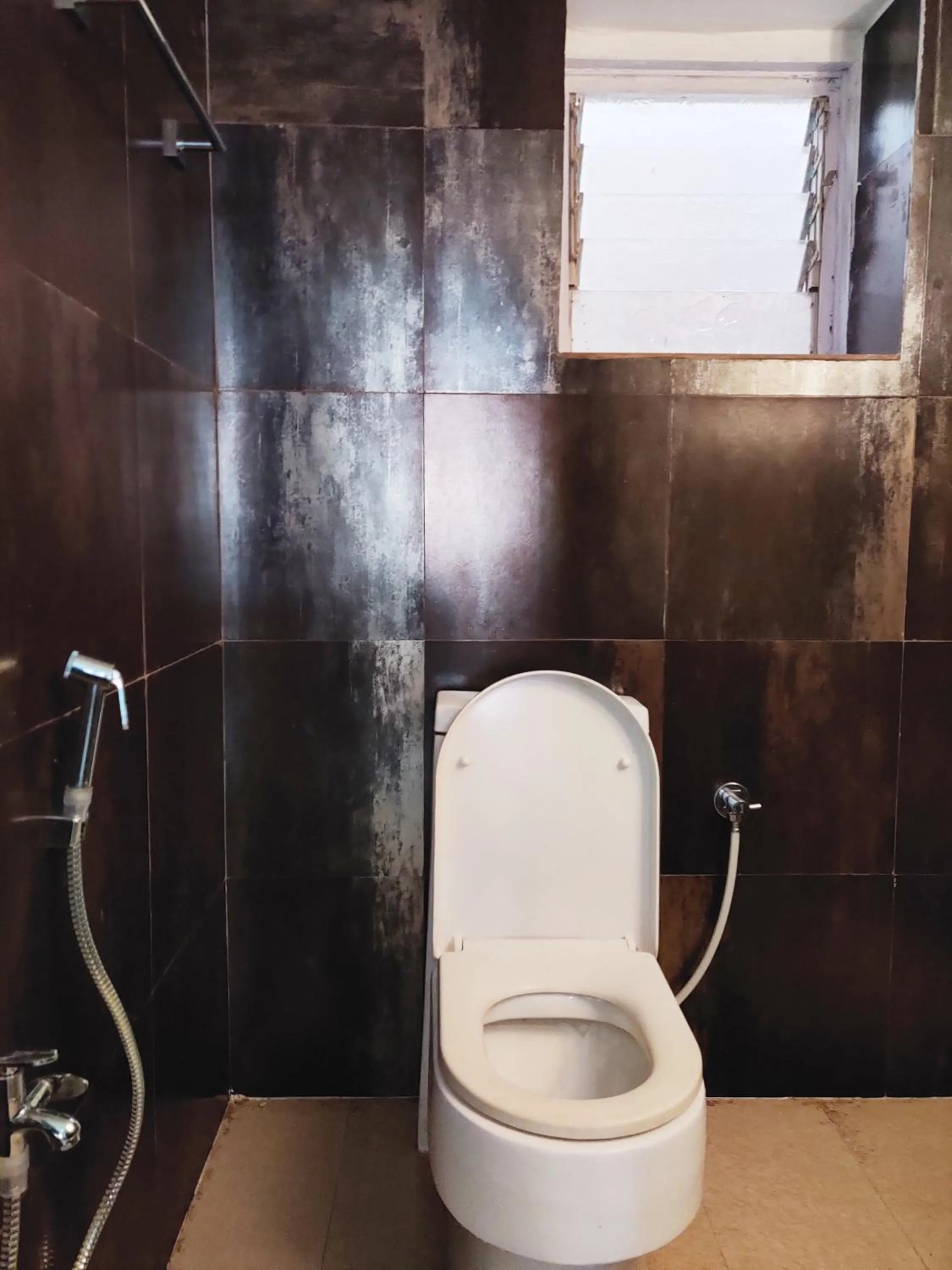 Toilet in Eros Boutique Hotel