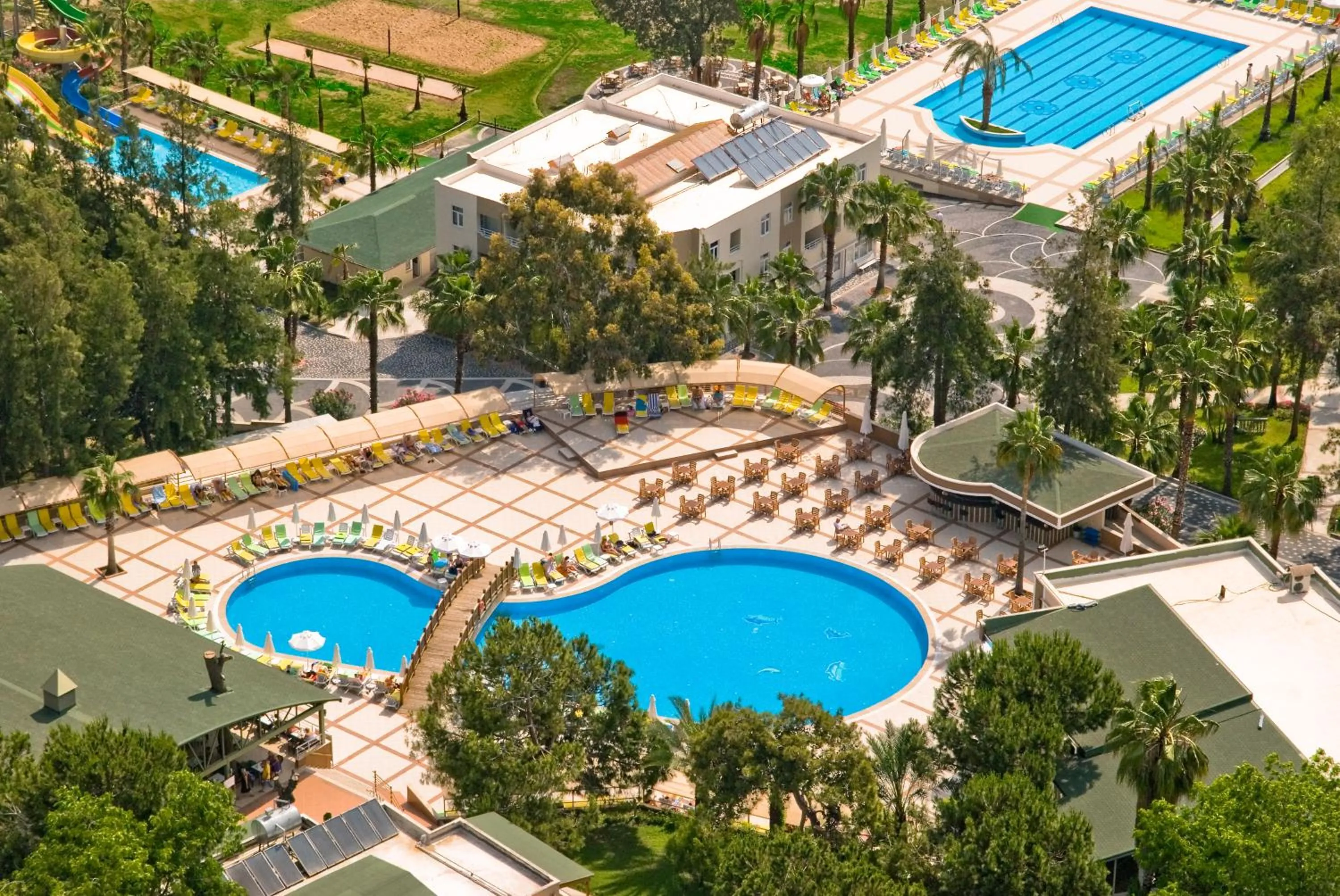 Pool view in Club Sidelya Hotel