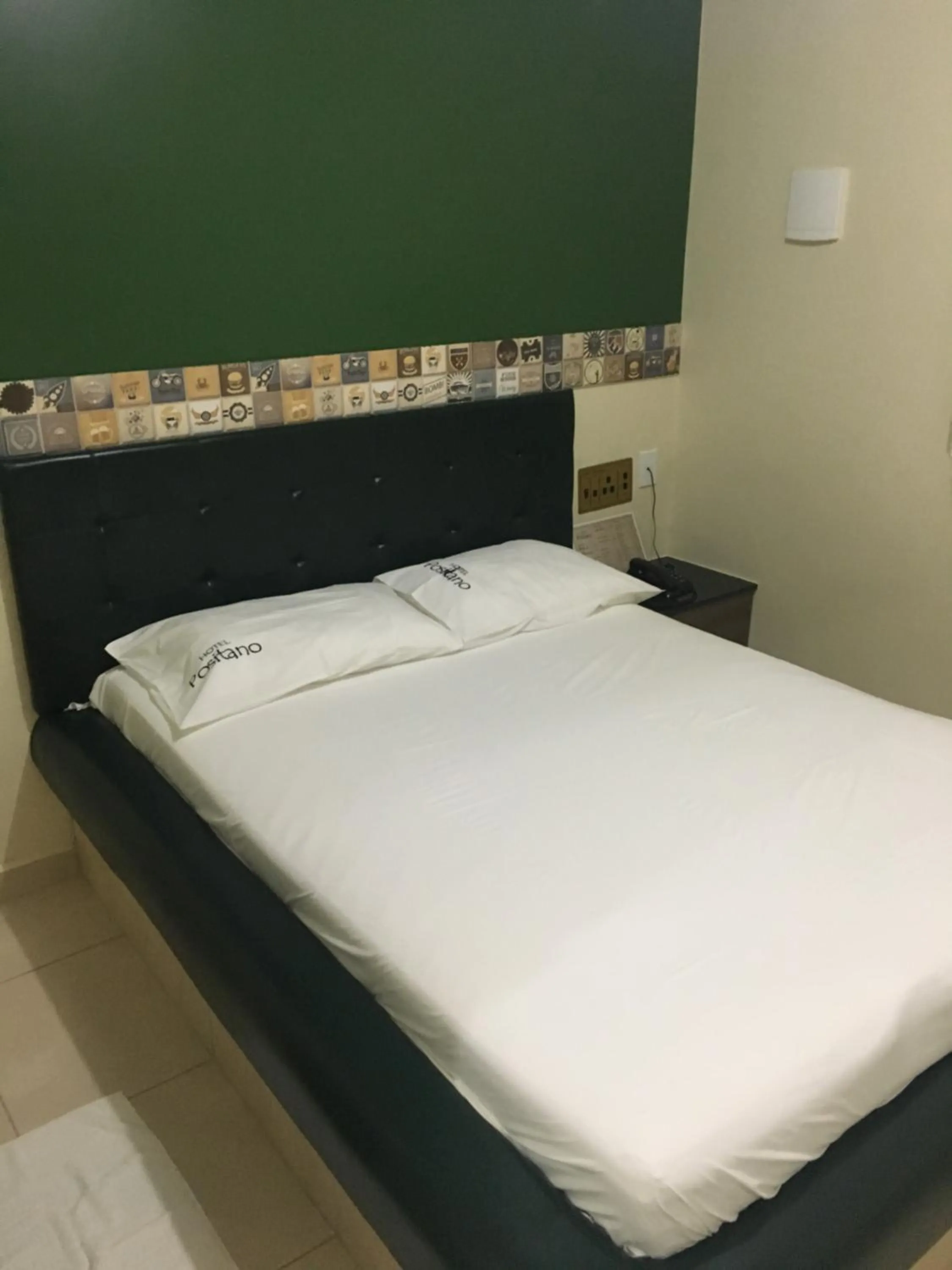 Bed in Hotel Positano