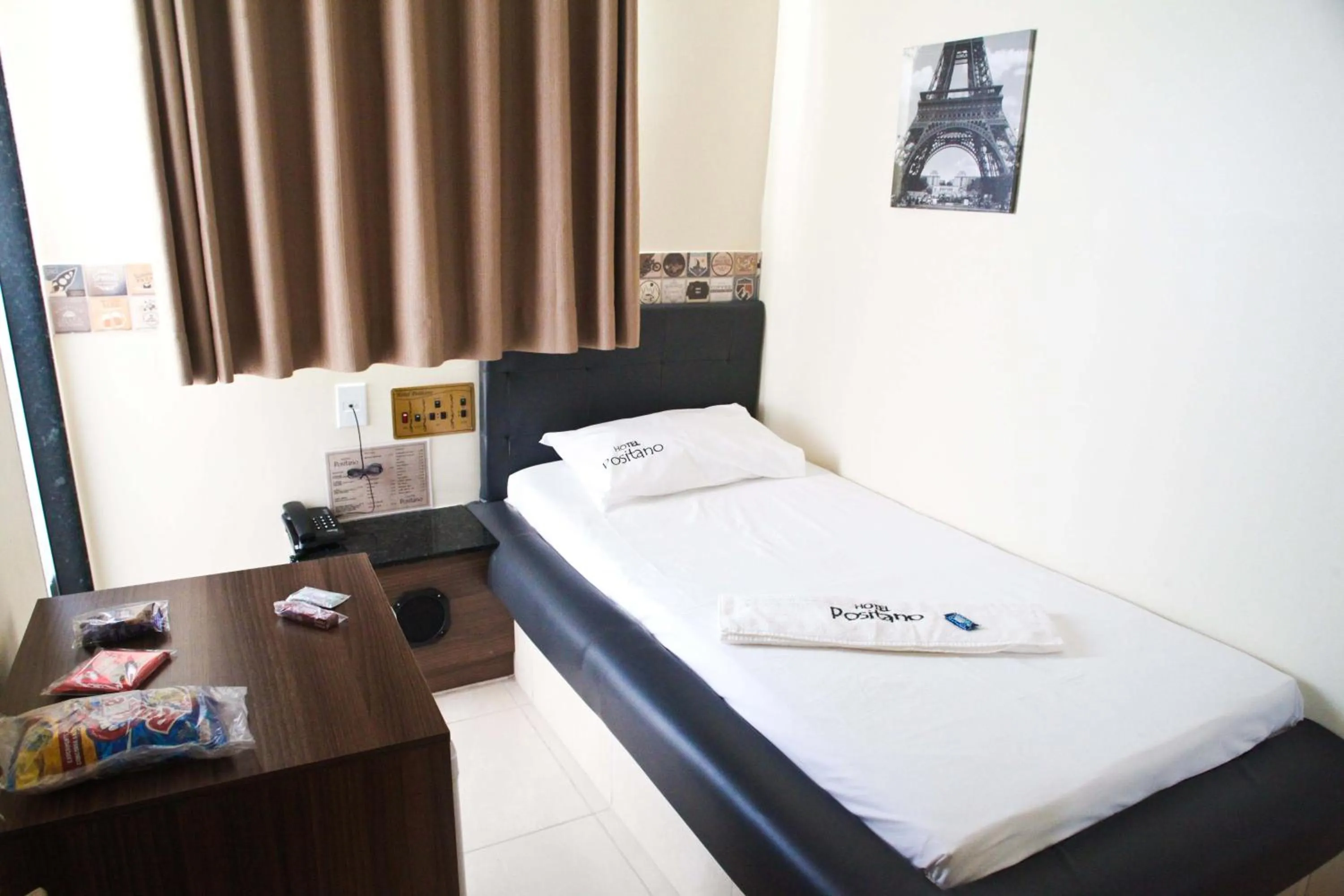 Bedroom, Bed in Hotel Positano