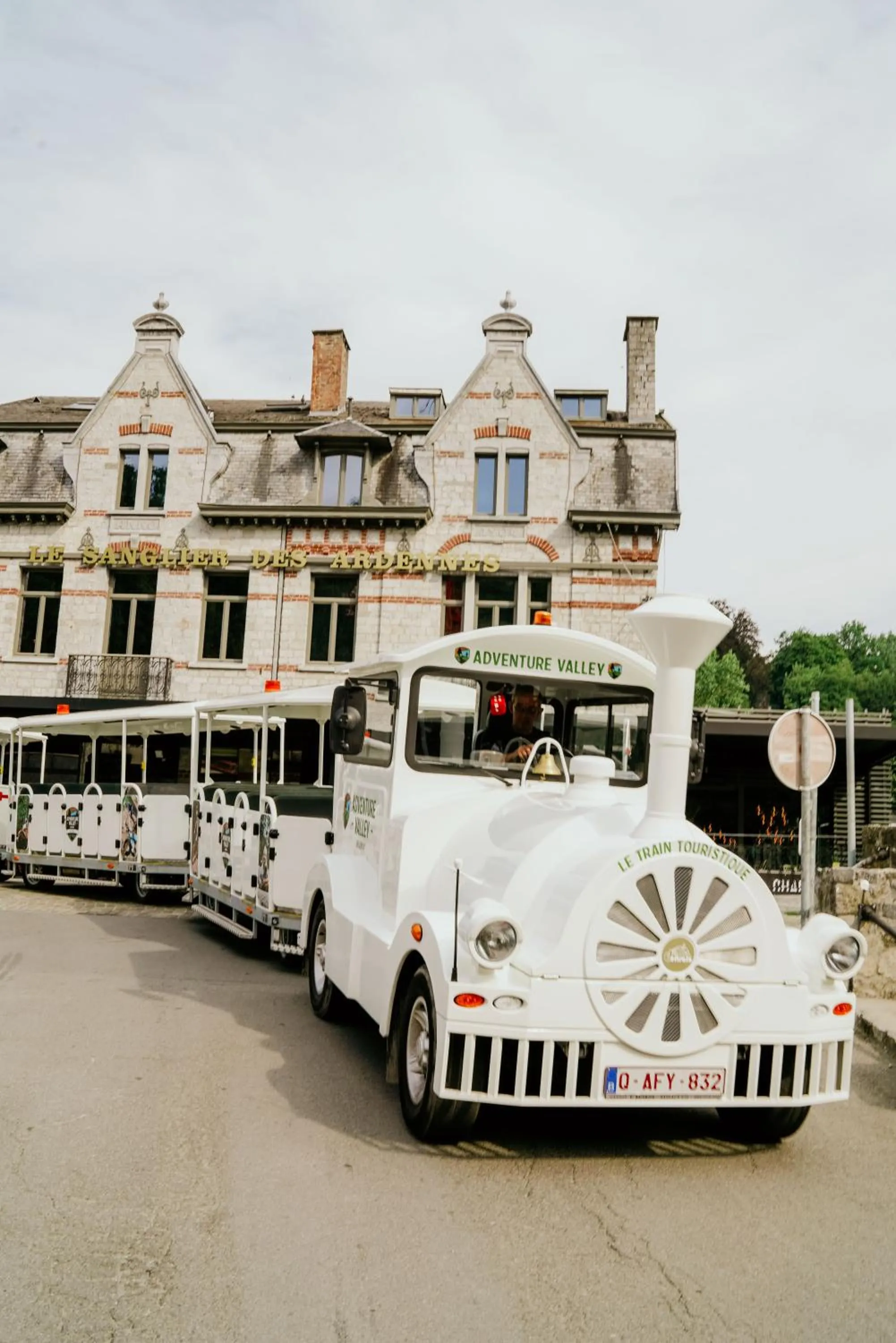 Property building in Hotel Sanglier